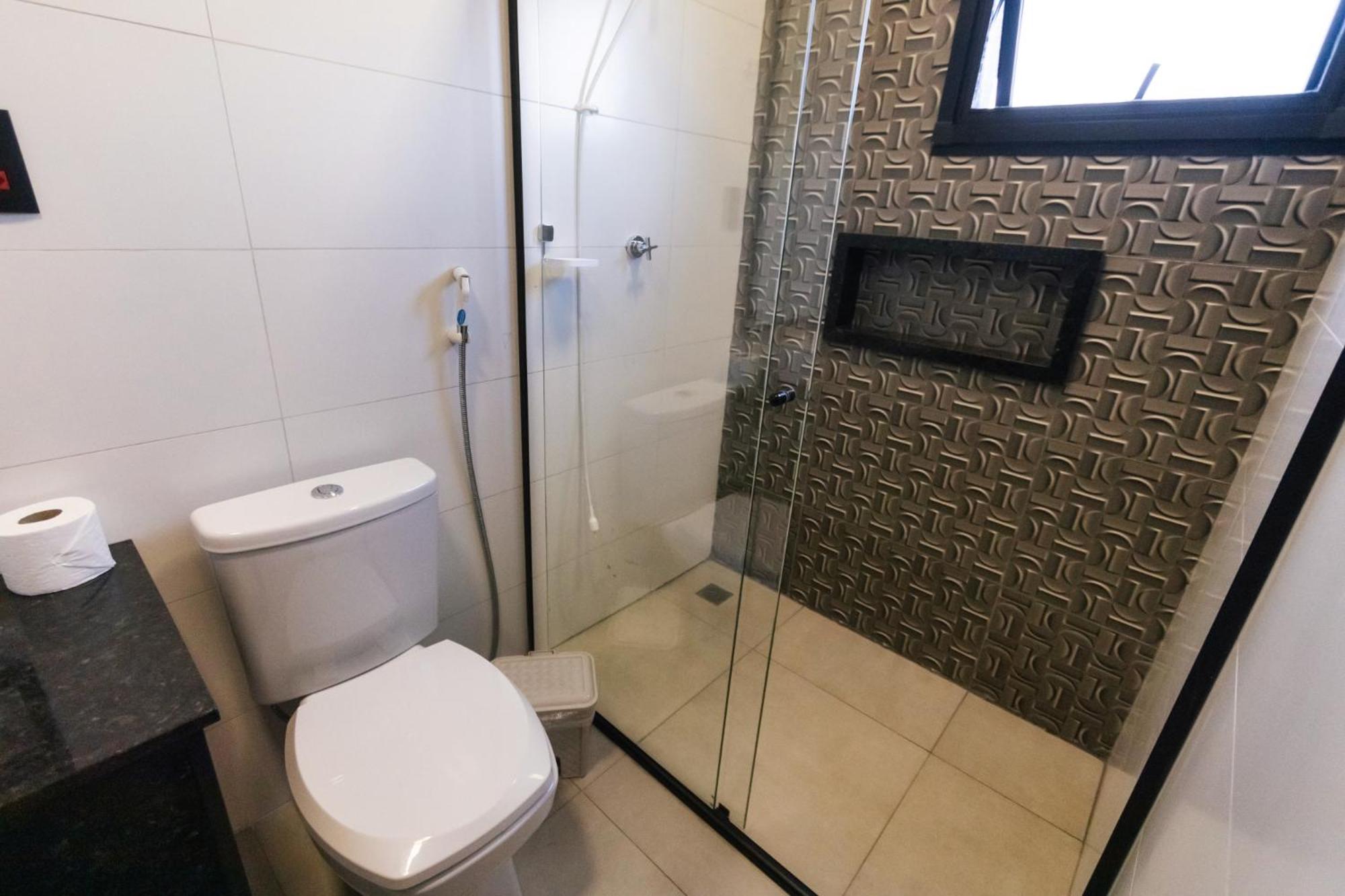 Two-Bedroom Apartment - Photo 3