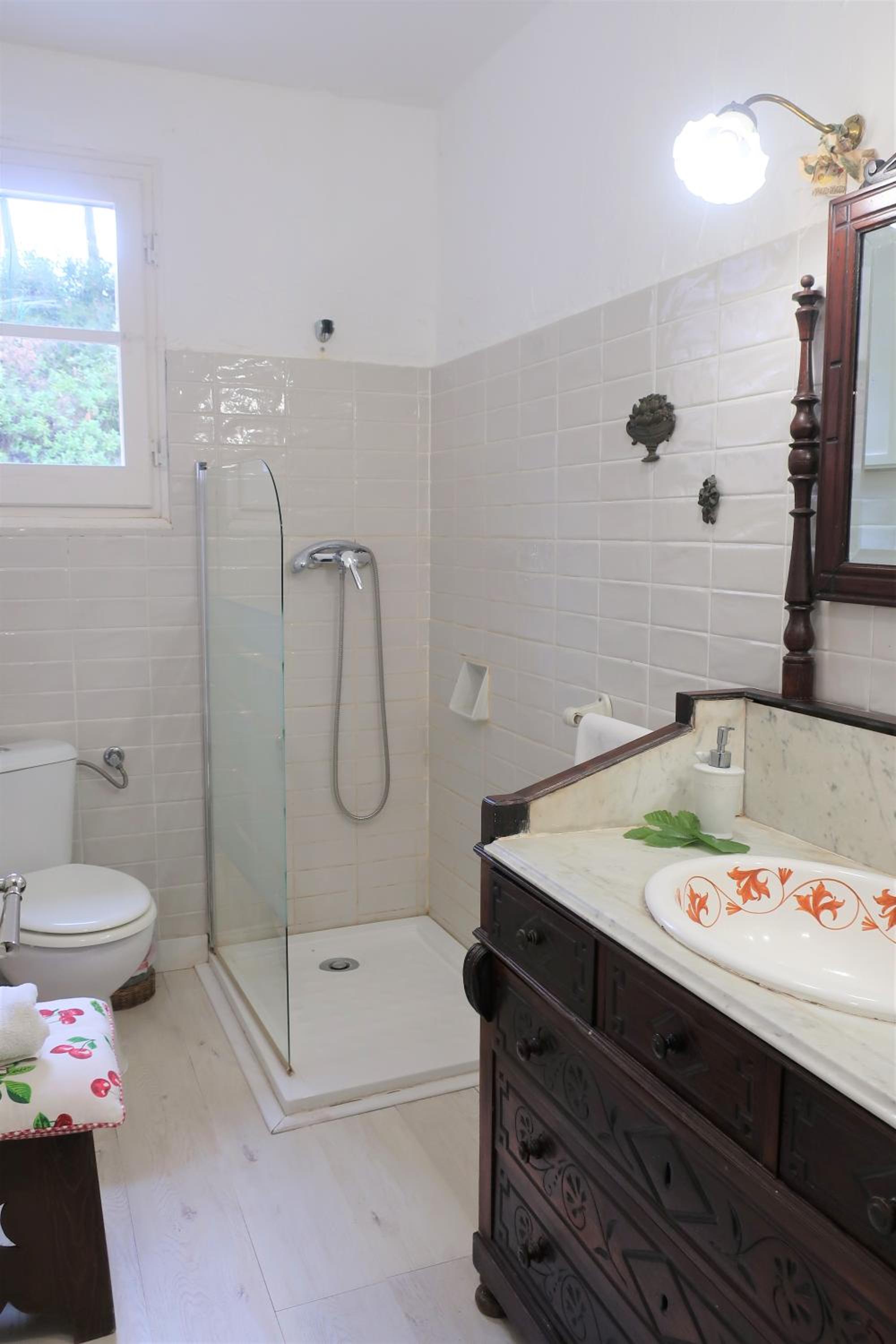 Two-Bedroom Apartment - Photo 34