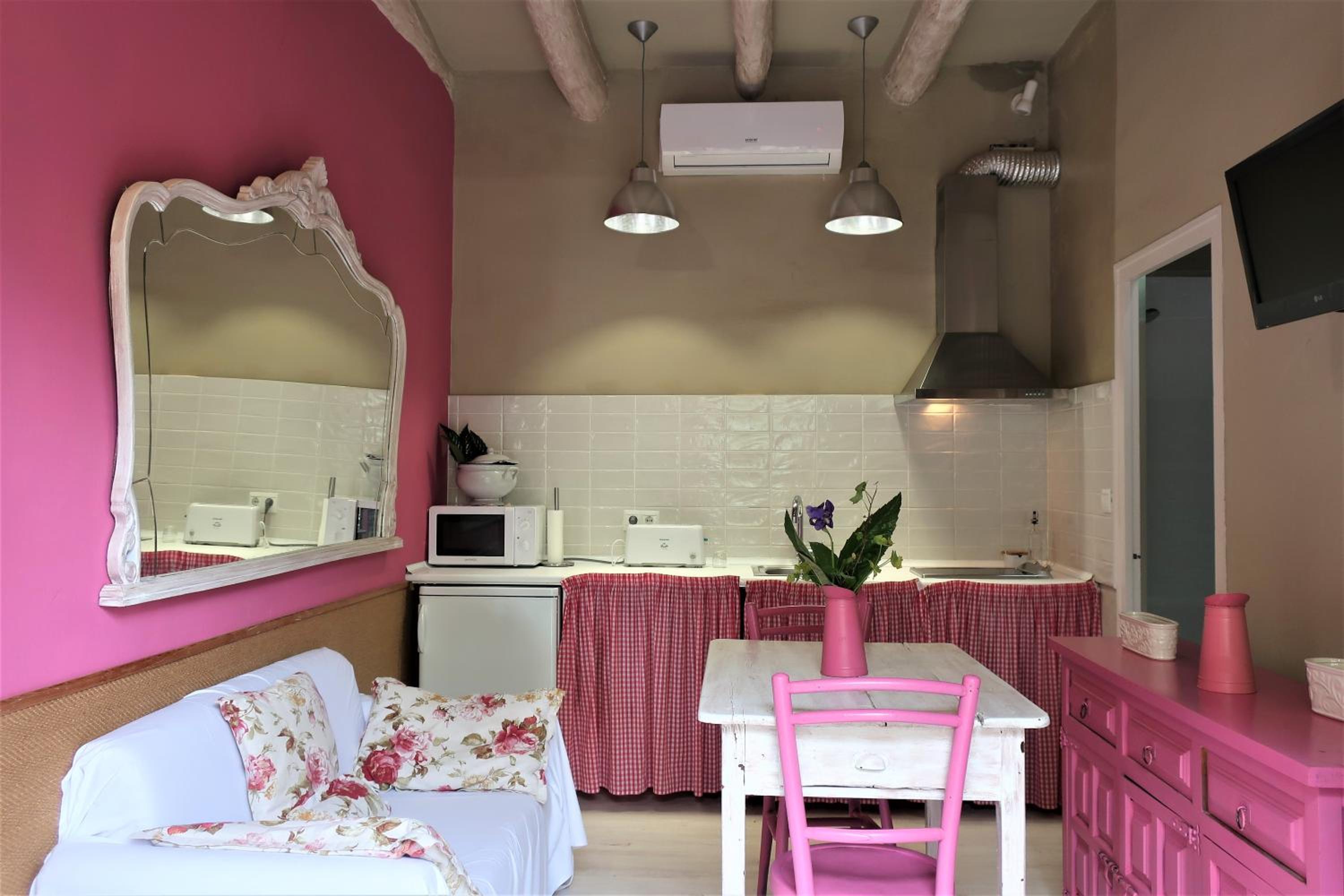 Two-Bedroom Apartment - Photo 26