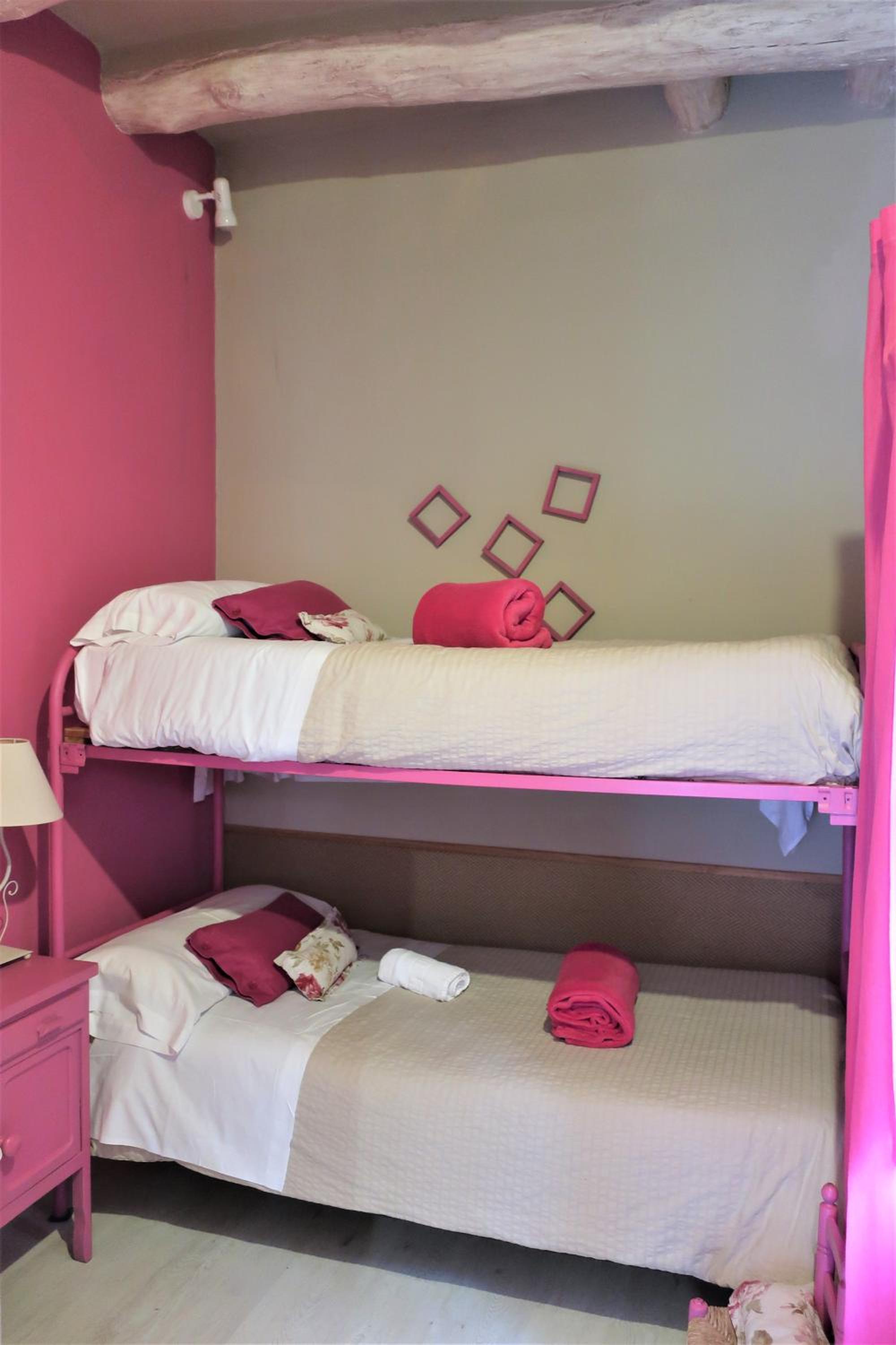 Two-Bedroom Apartment - Photo 14