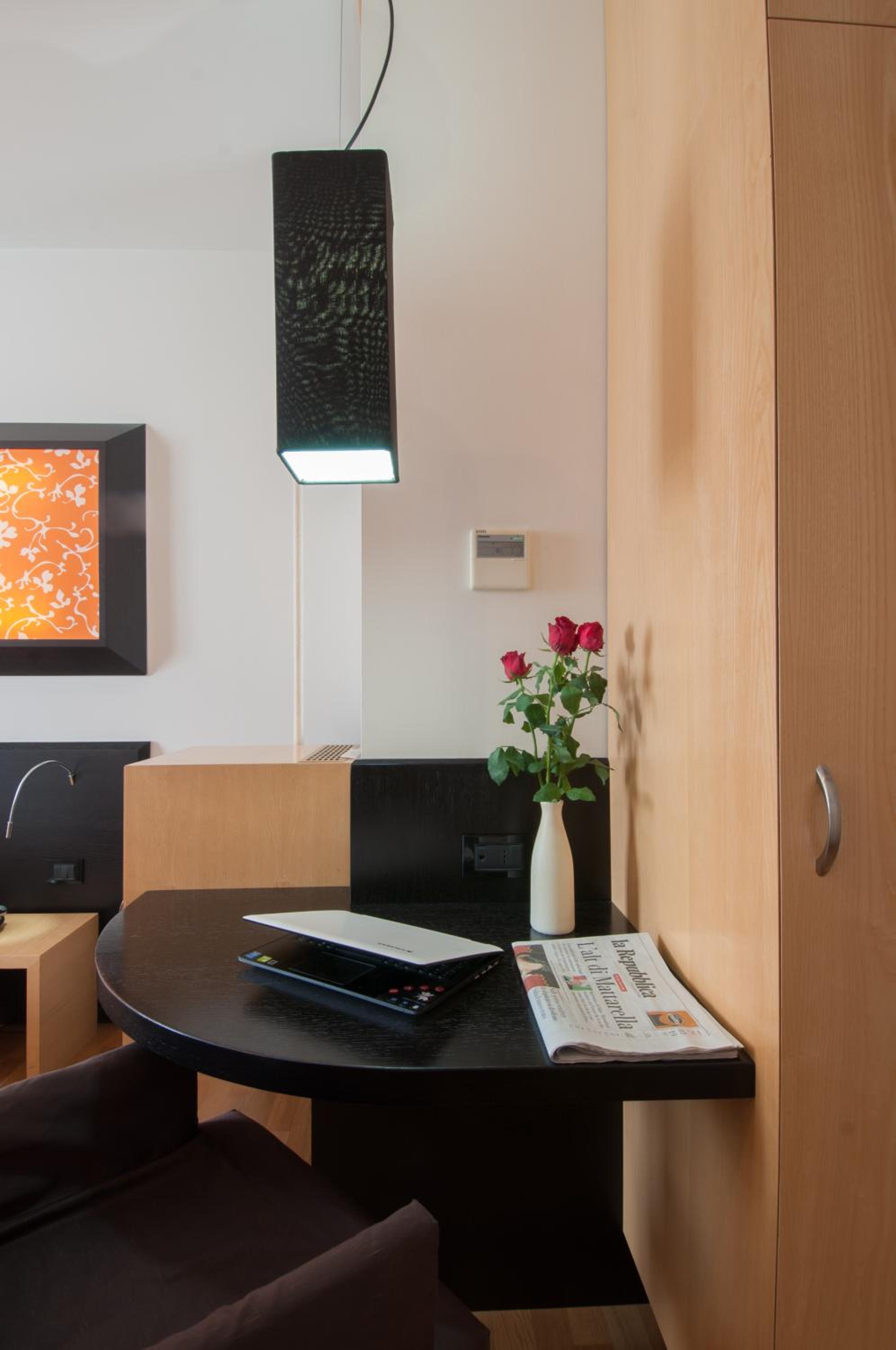 Double or Twin Room - Photo 18