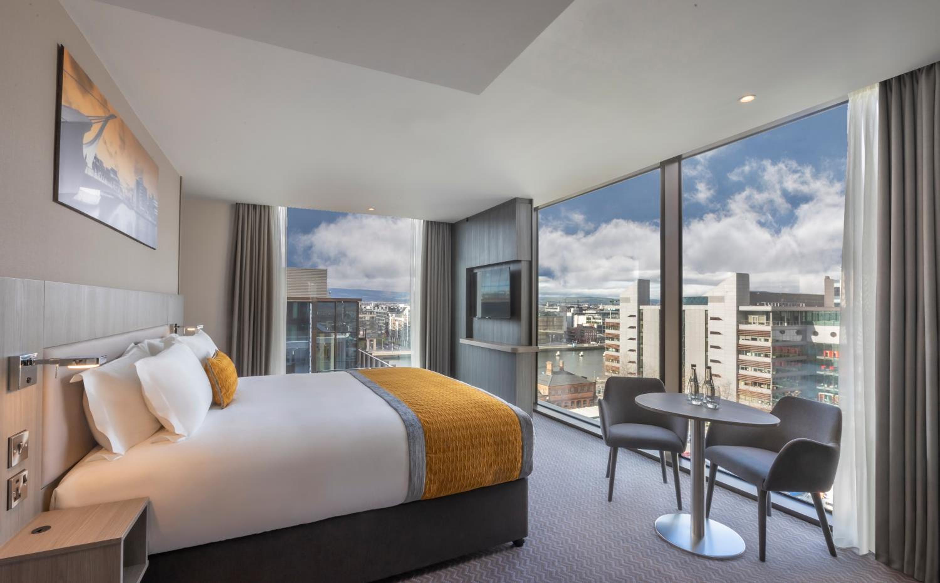 Executive King Room
