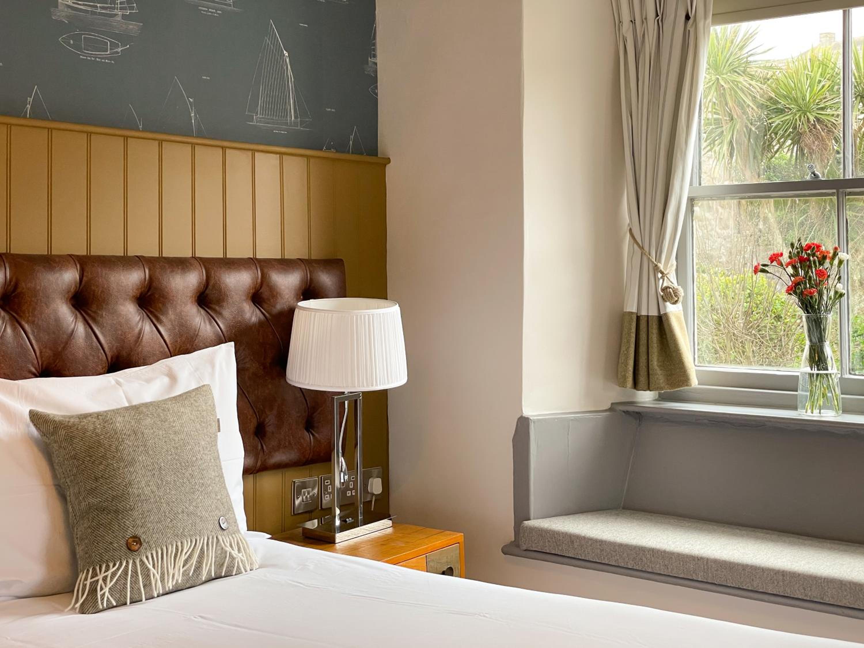 Double Room - Photo 3
