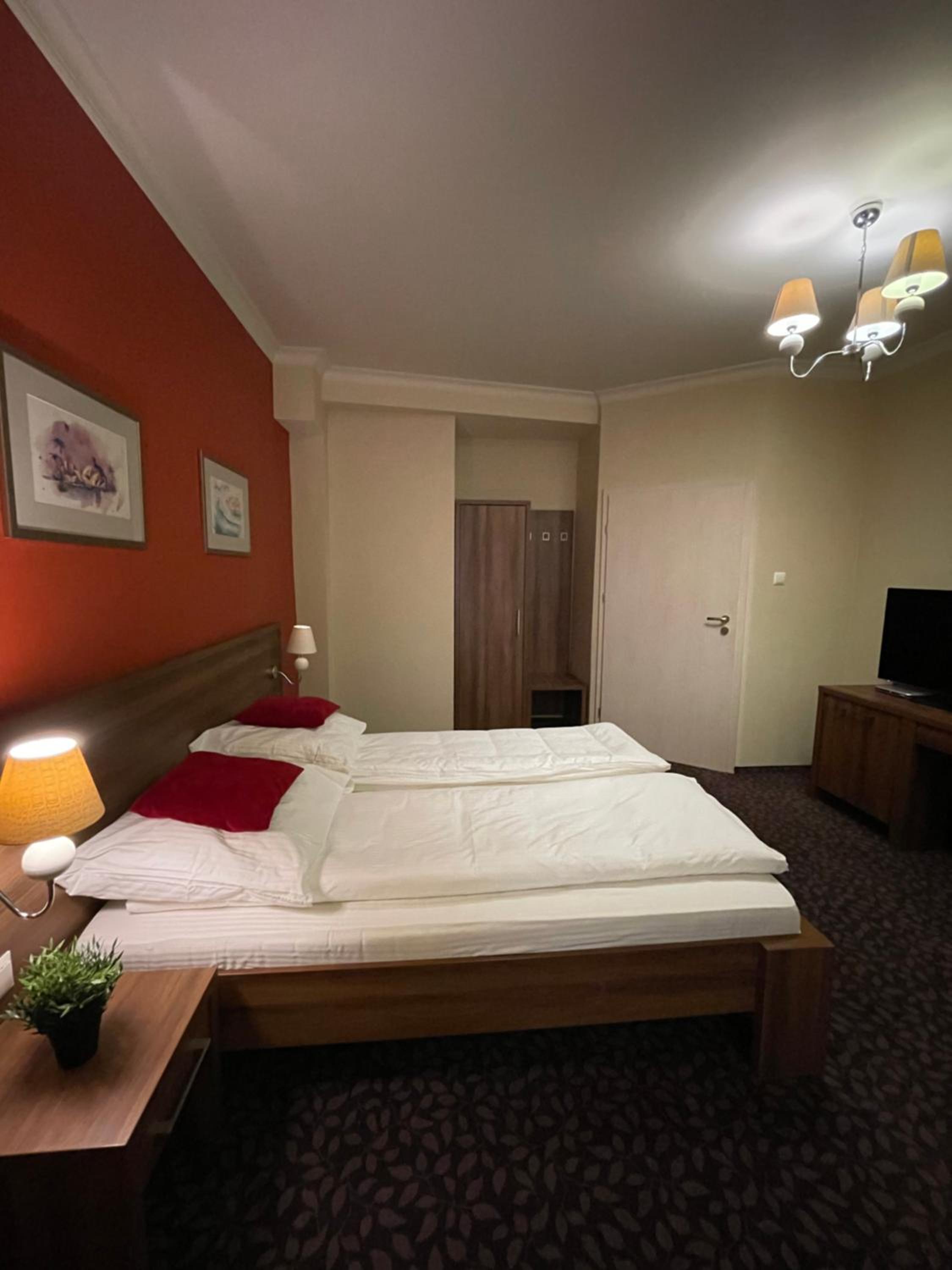 Deluxe Double Room - Photo 5