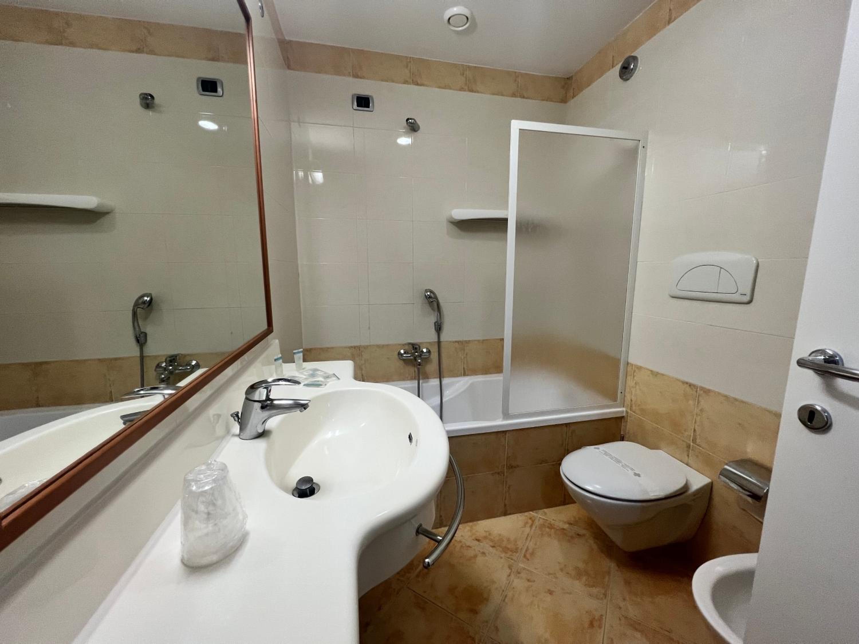 Superior Double or Twin Room with Sea View