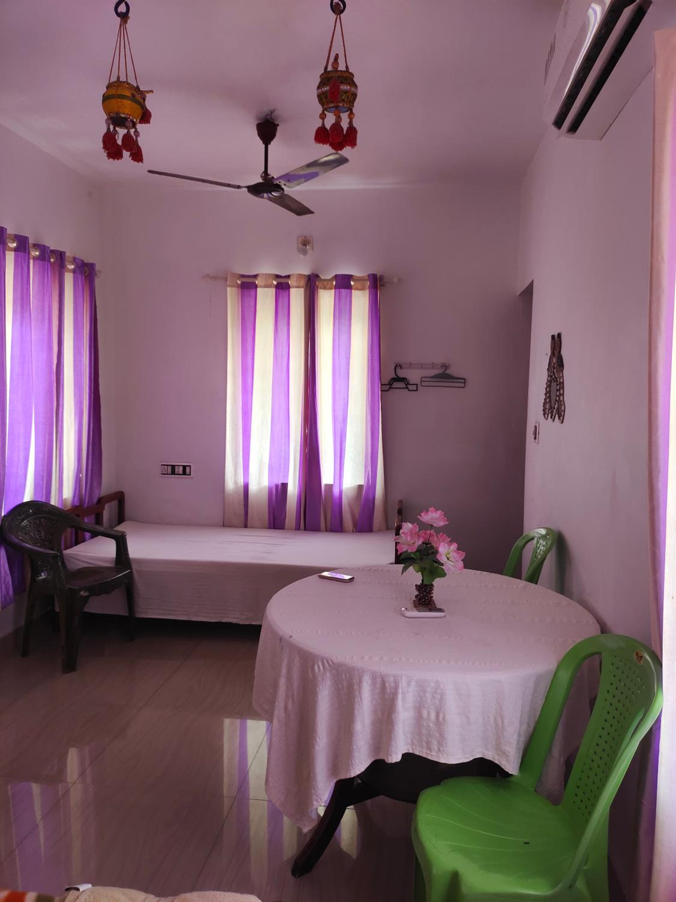Standard Double Room - Photo 4