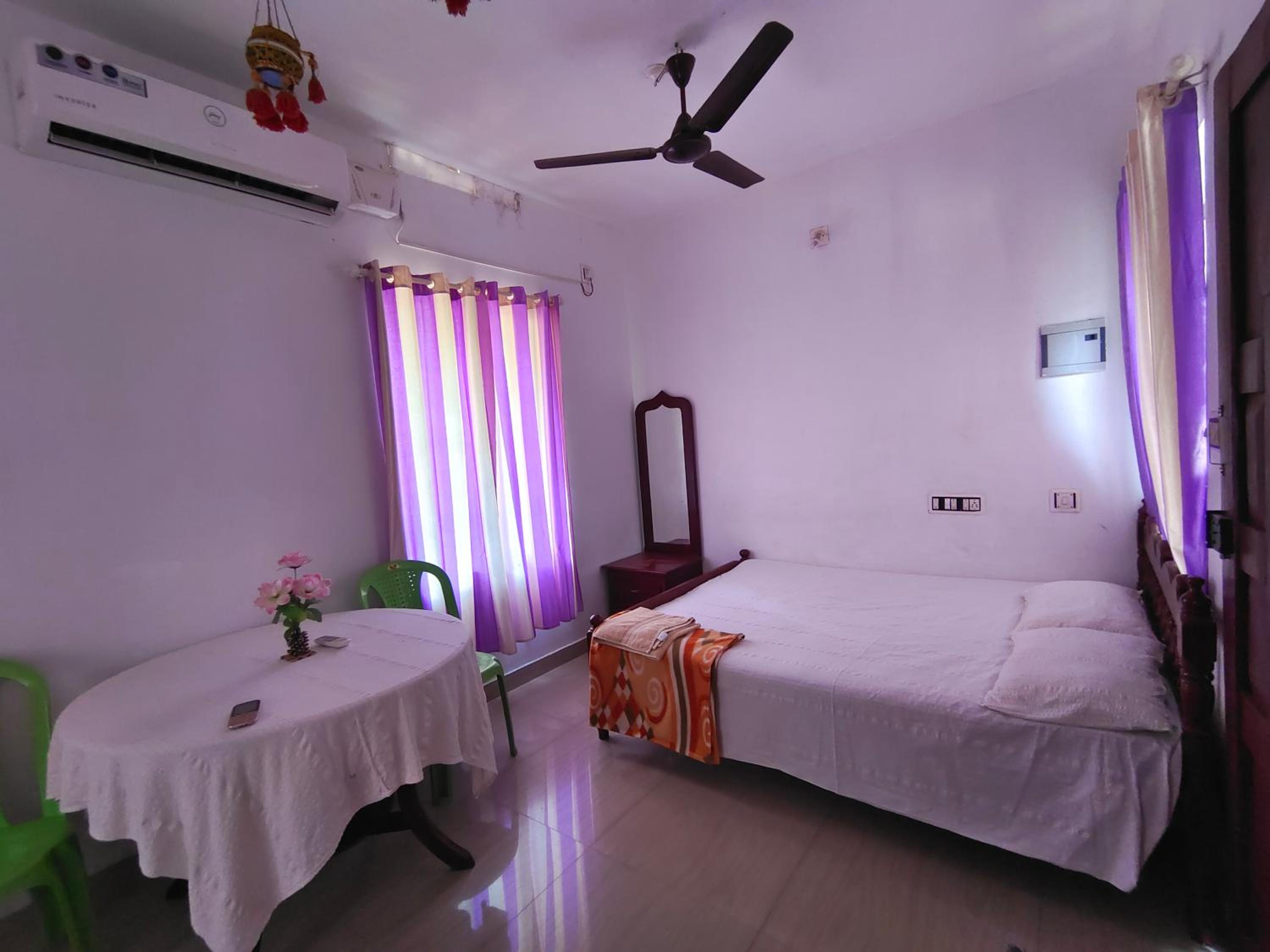 Standard Double Room - Photo 3