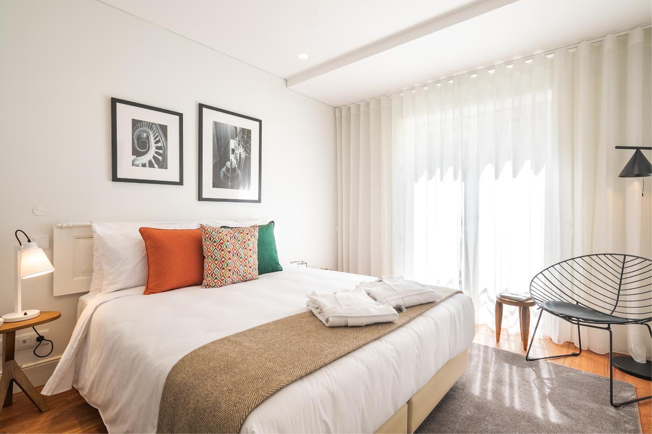Double Room - Photo 16