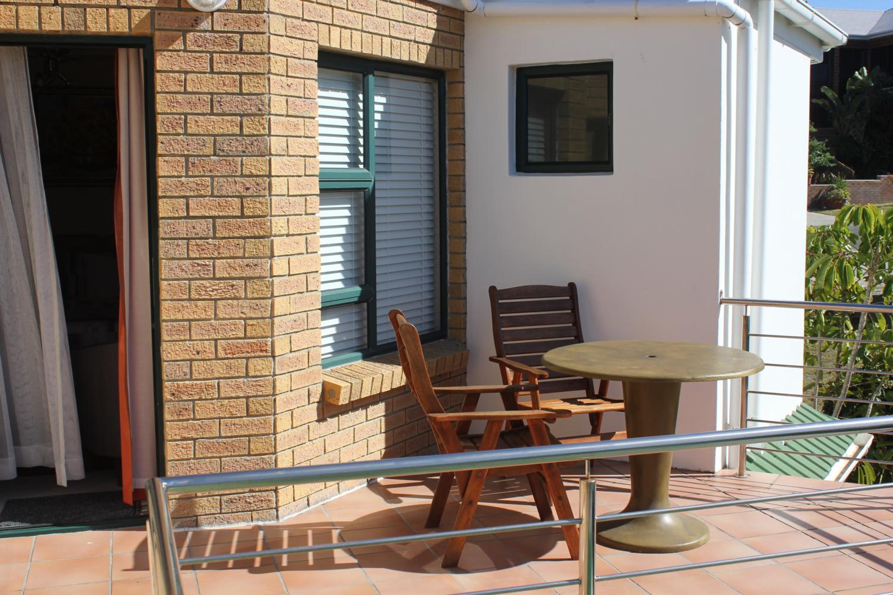 King Room with Garden View - Photo 10