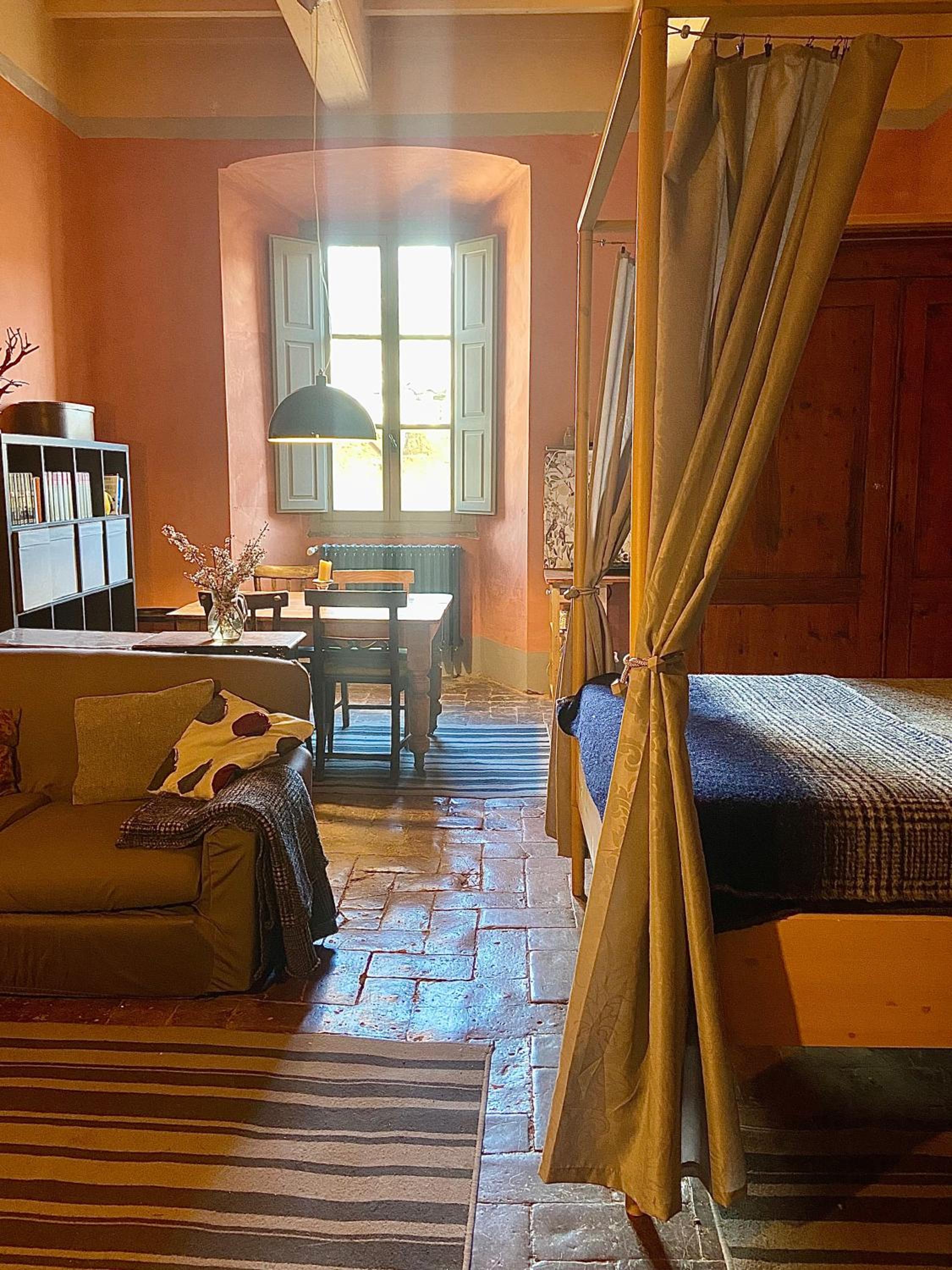 King Studio with Sofa Bed photo 1