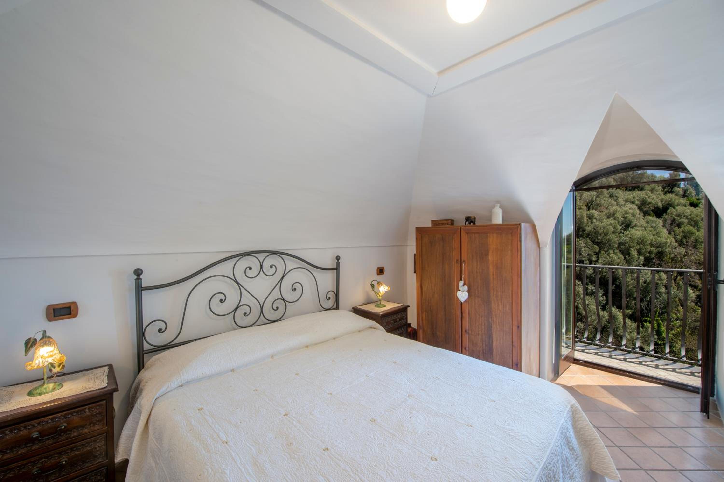 Studio Apartment with Sea View photo 1