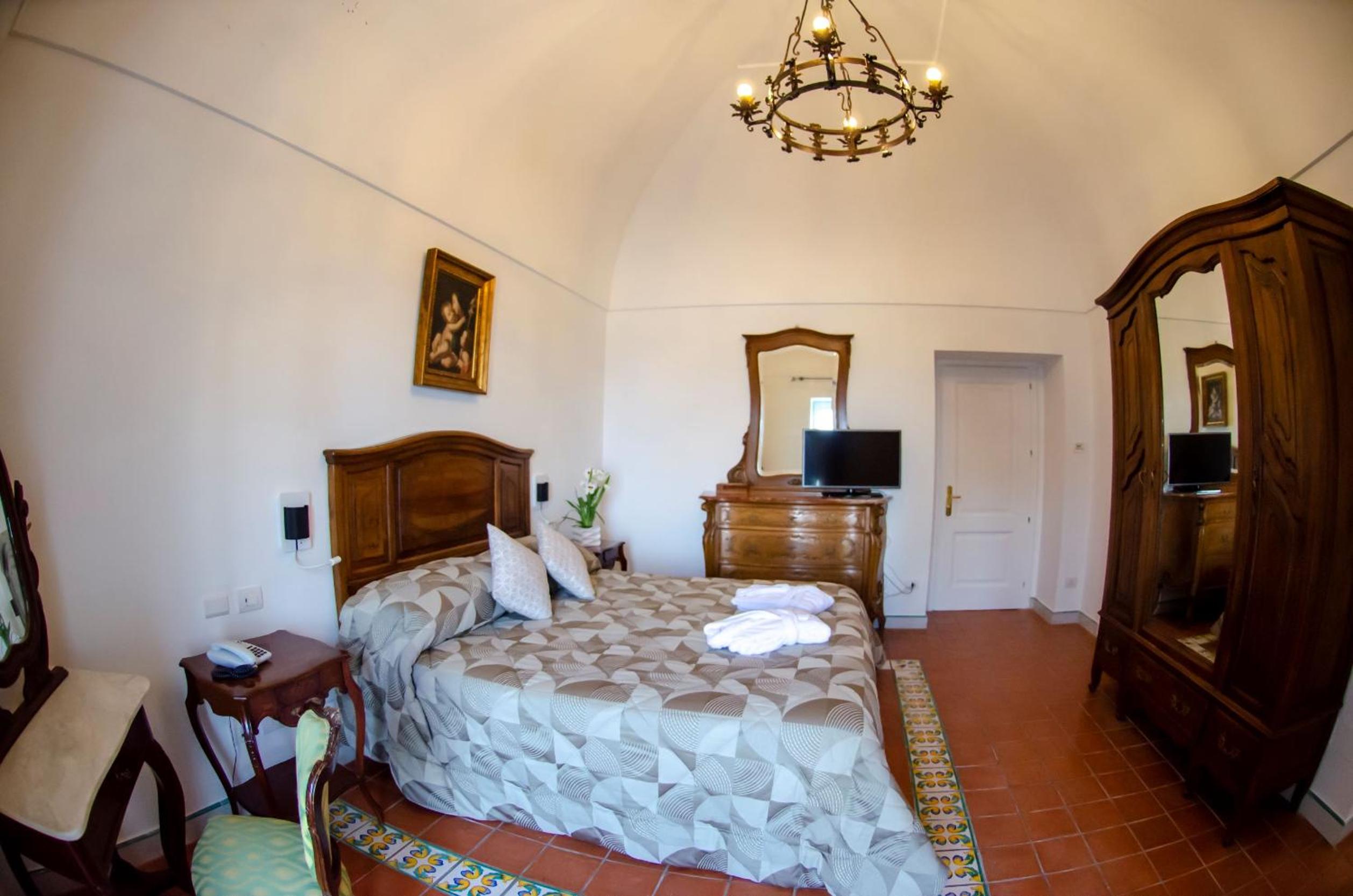 Junior Suite with Sea View - Photo 9