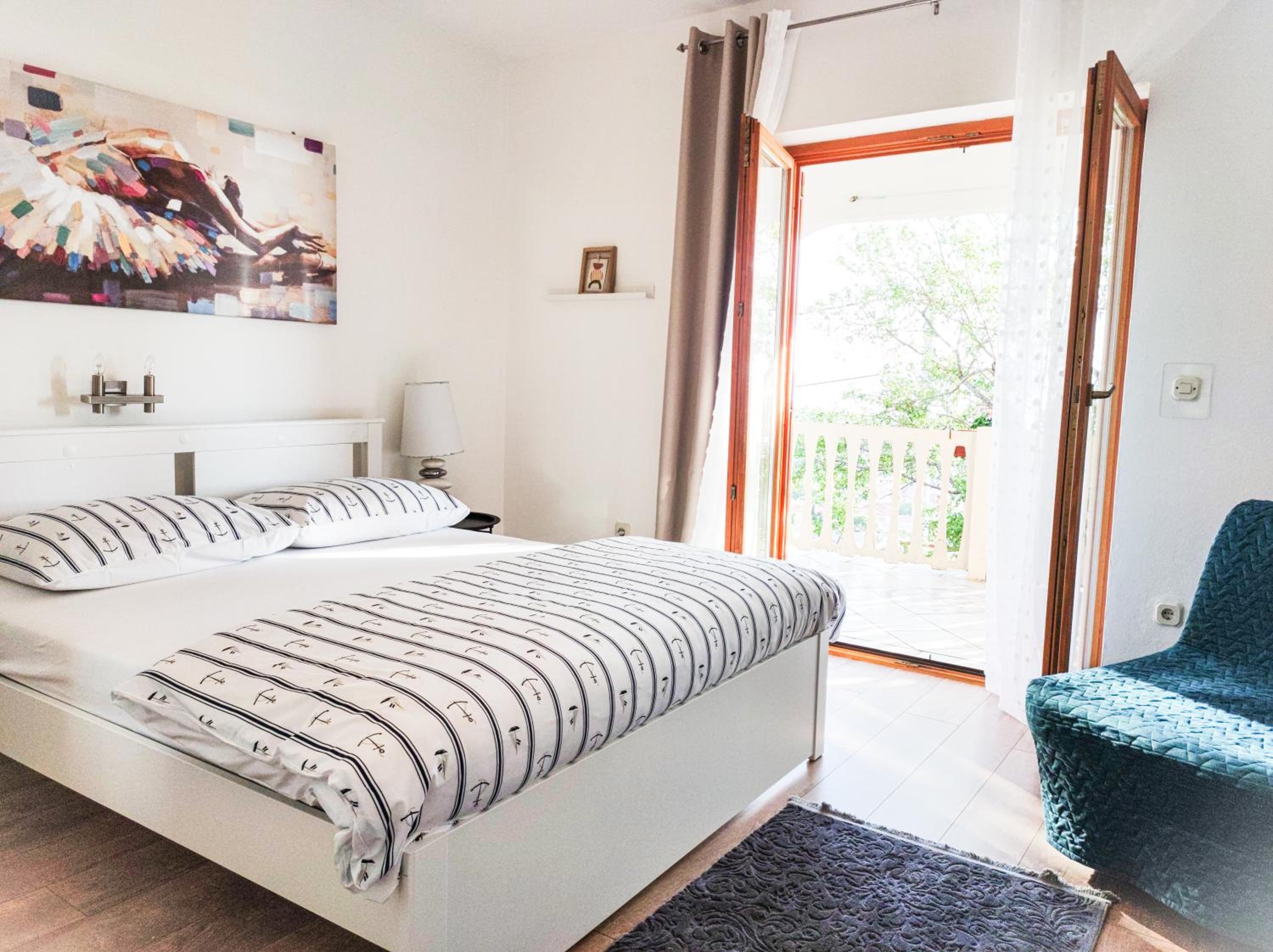 Three-Bedroom Apartment - Photo 1