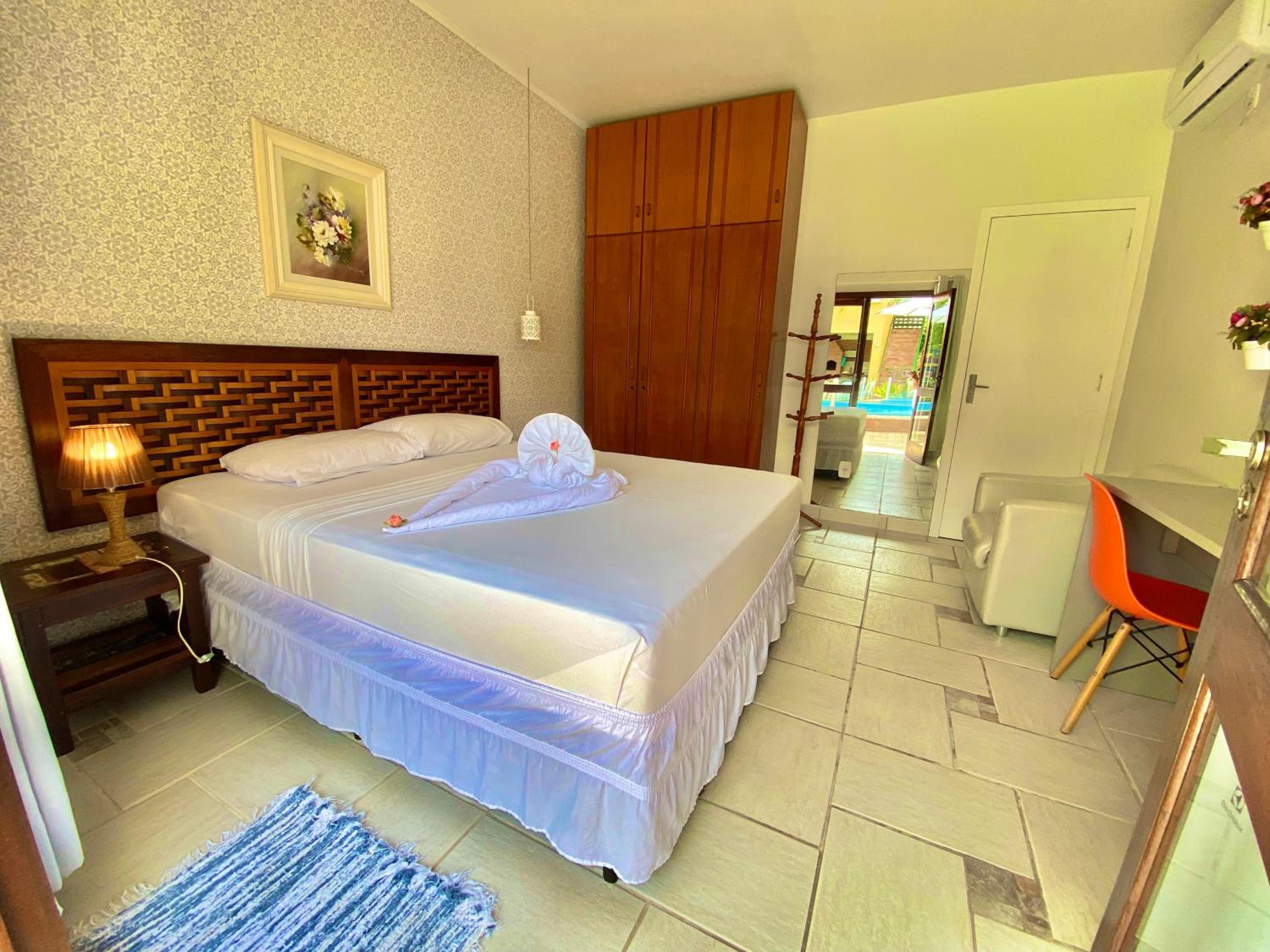 Suite with Pool View photo 2