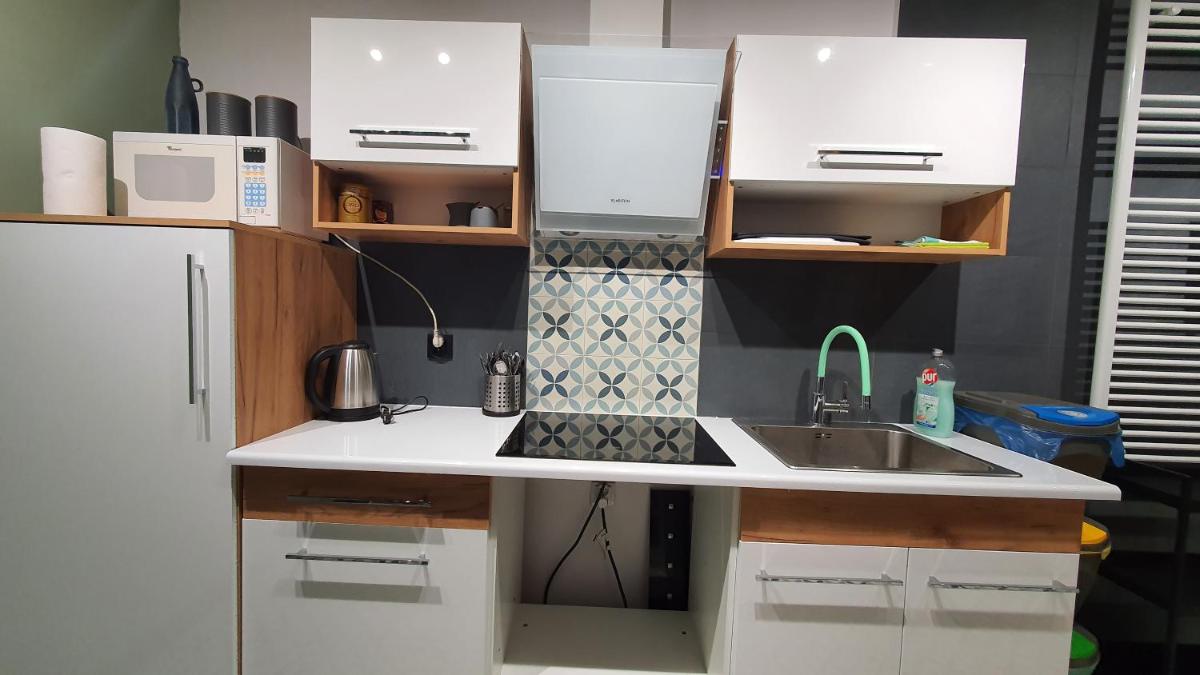 Two-Bedroom Apartment - Photo 17