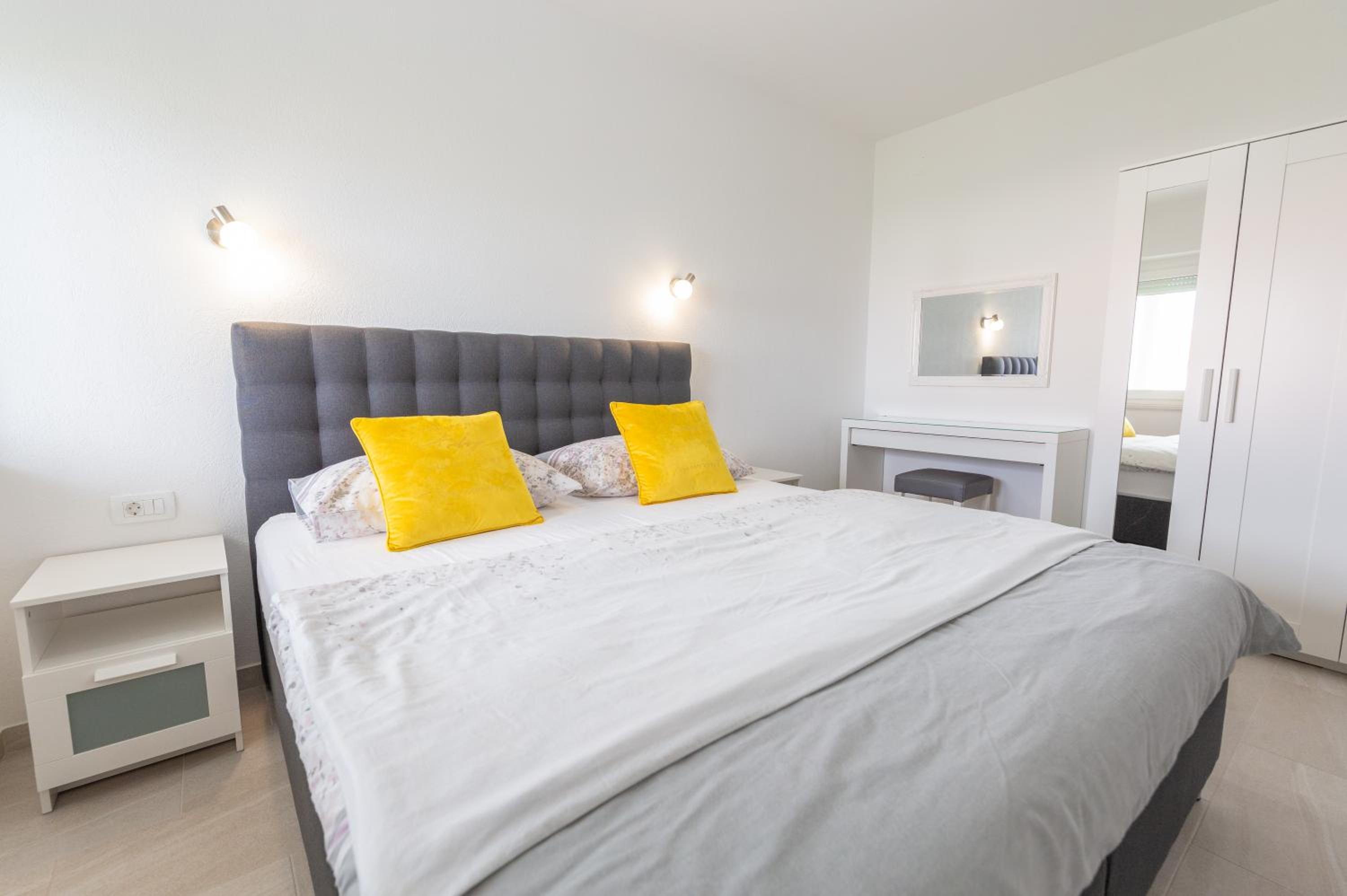 Apartamento com dois quartos