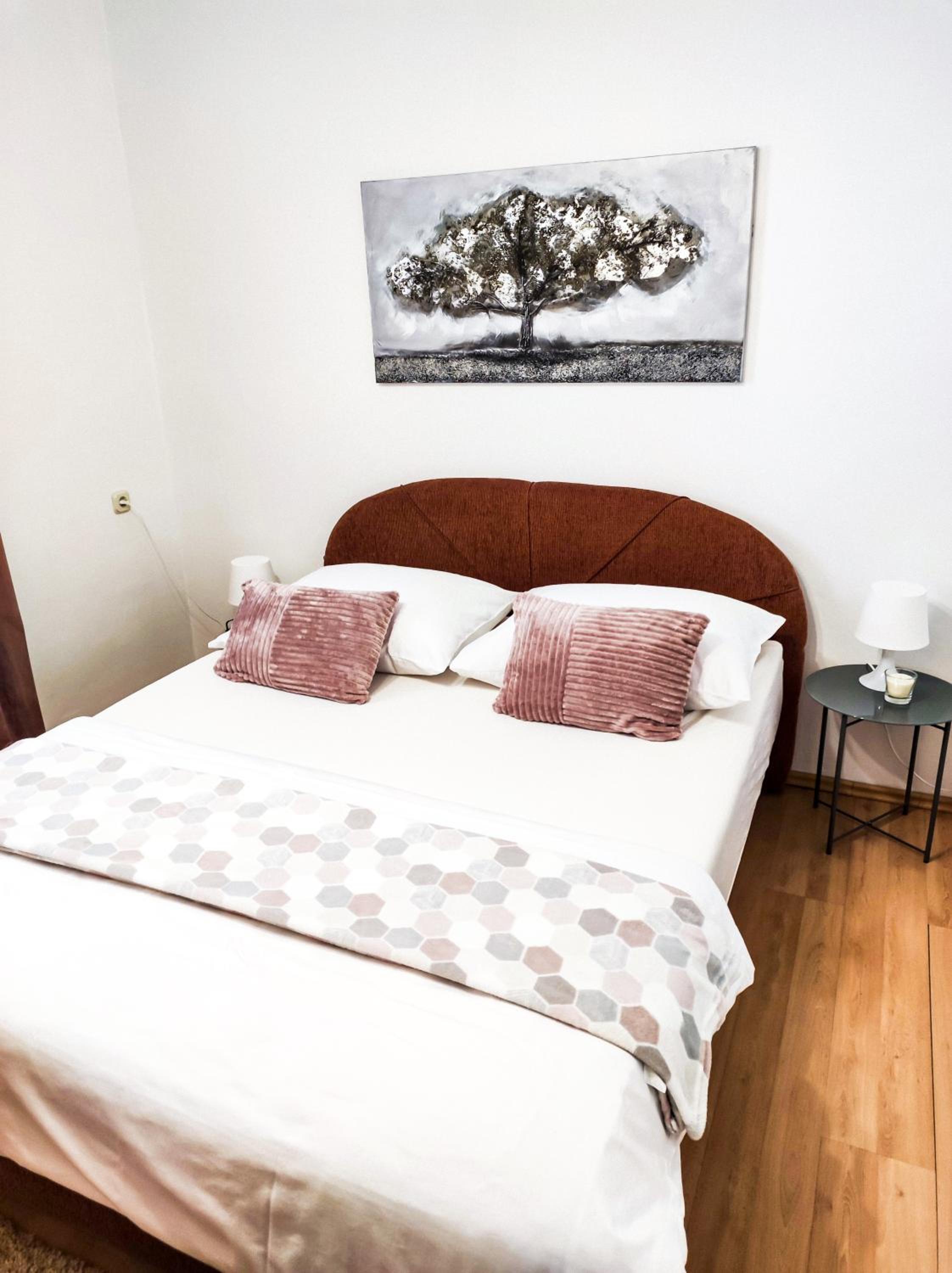 Three-Bedroom Apartment - Photo 17