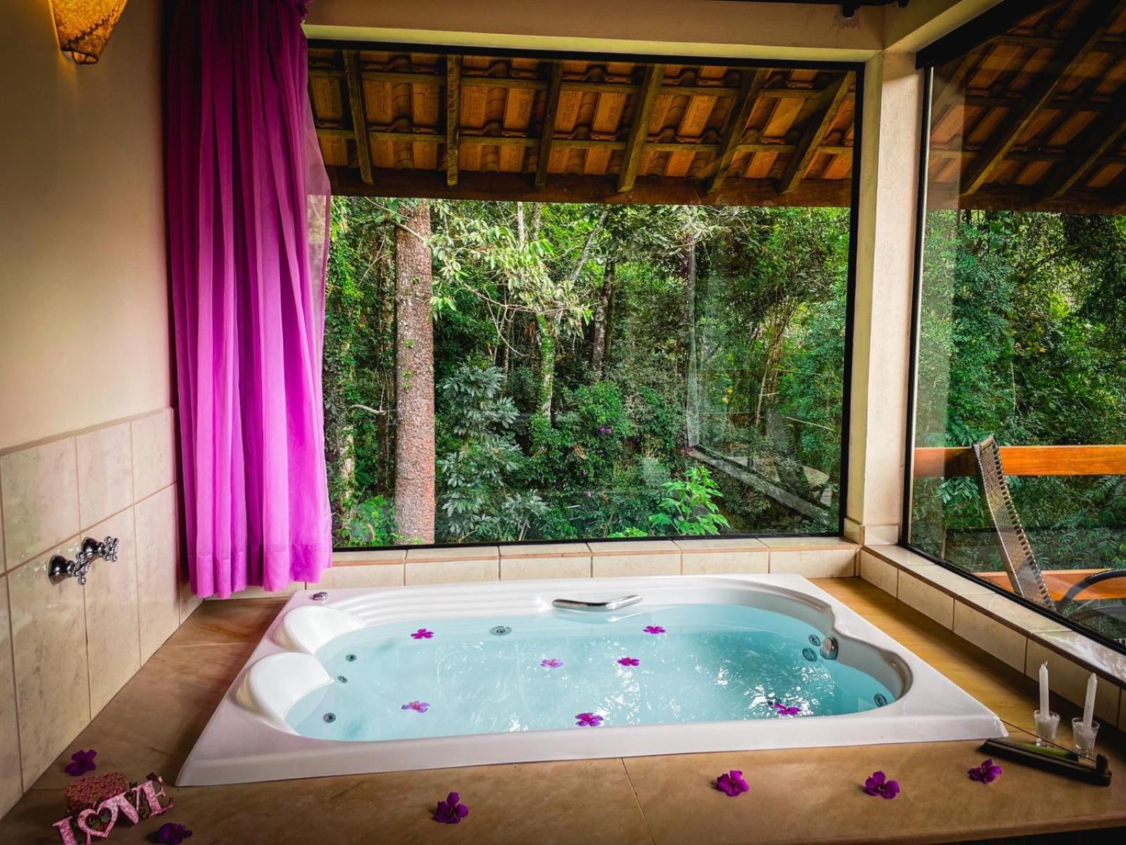 Queen Room with Spa Bath photo 3