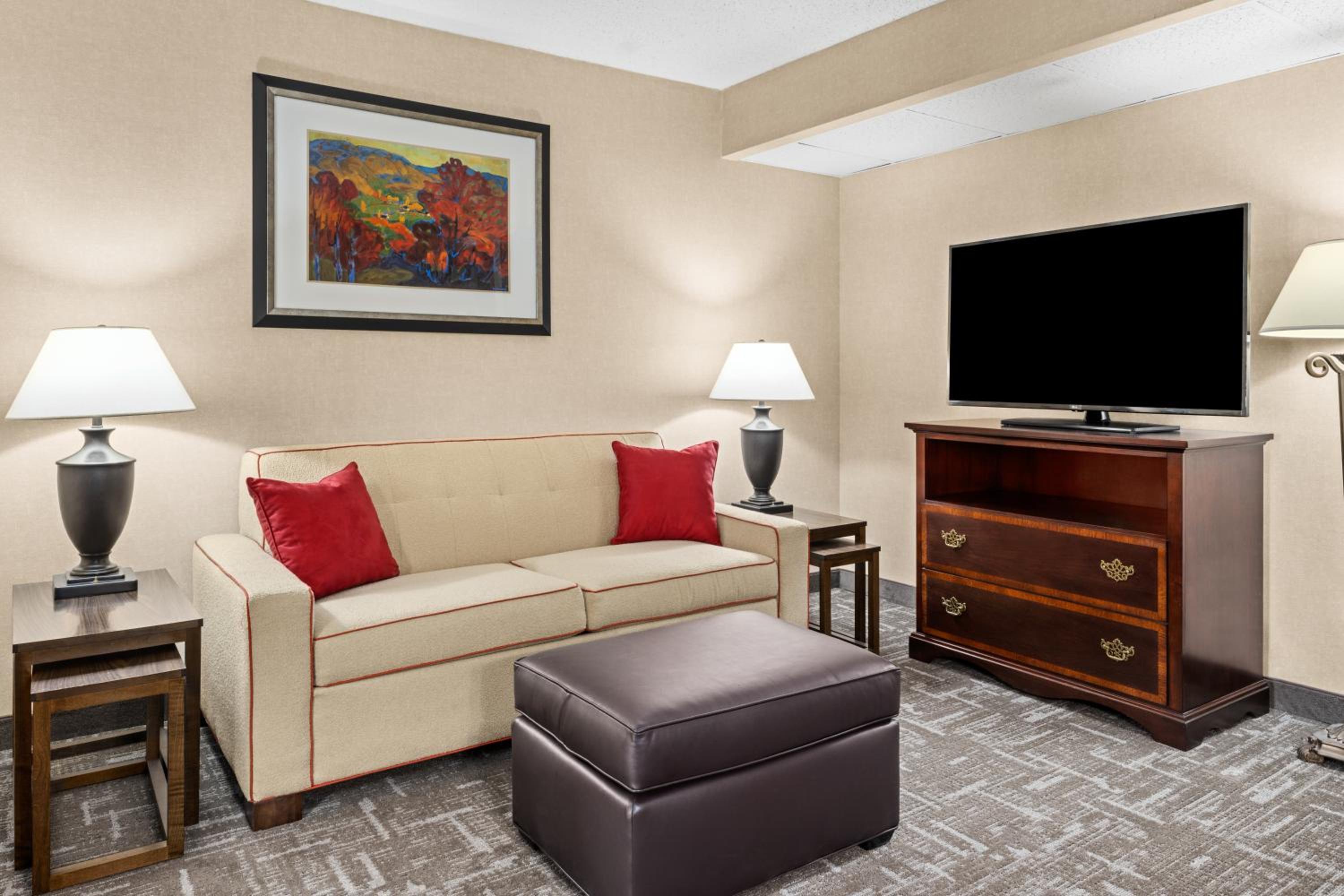 Deluxe Suite photo 3