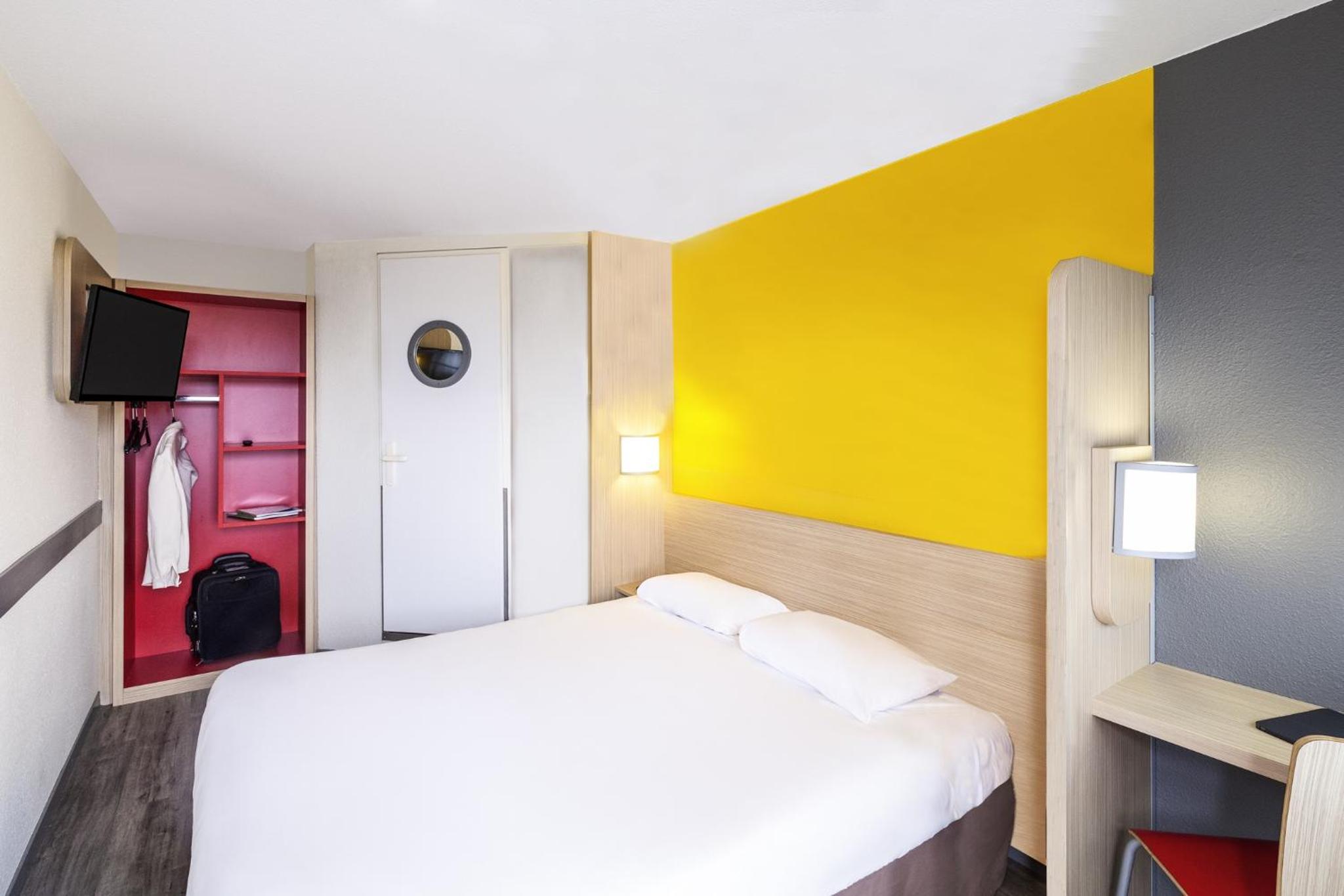 Economy Single Room - Photo 4