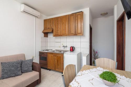 Studio Apartment with Sea View photo 1