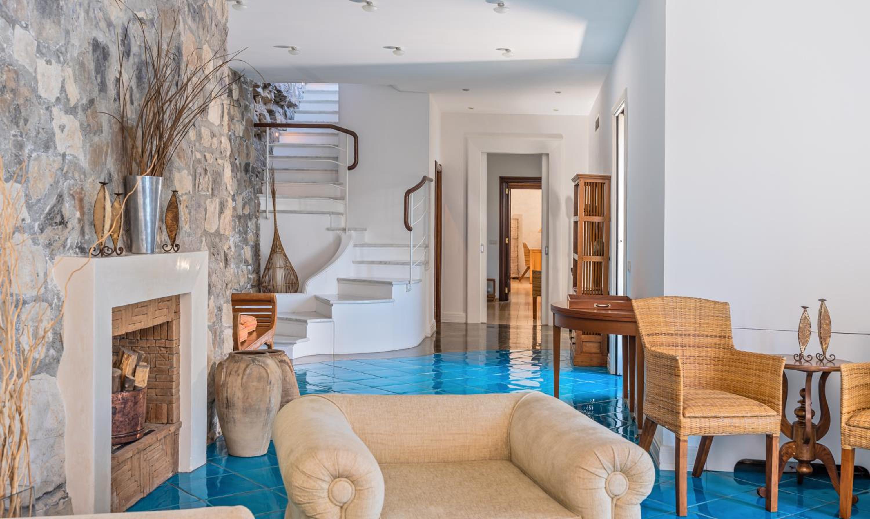 Presidential Suite with Terrace and Sea View