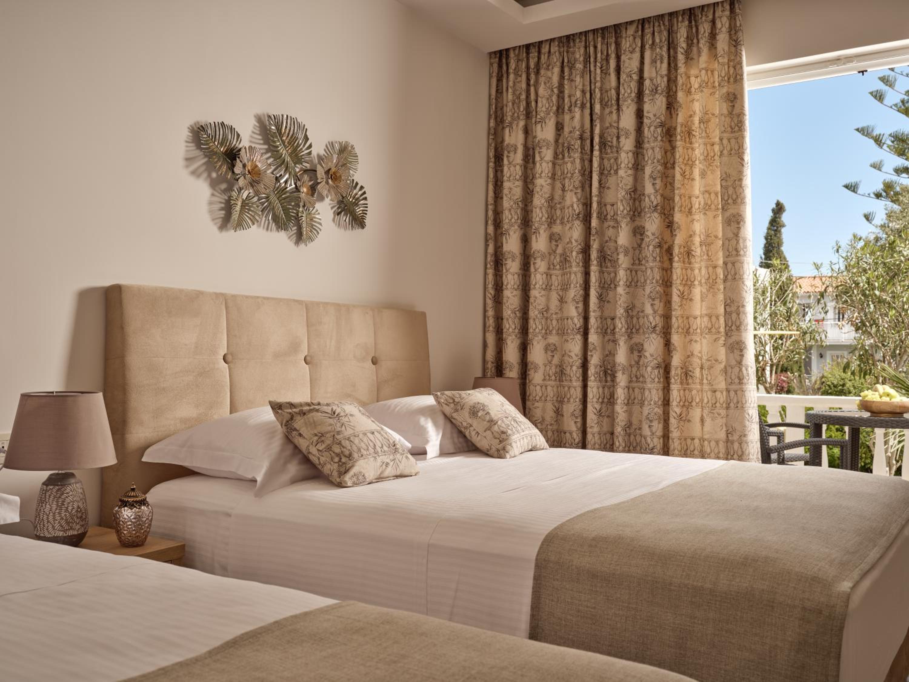 Suite with Garden View photo 3
