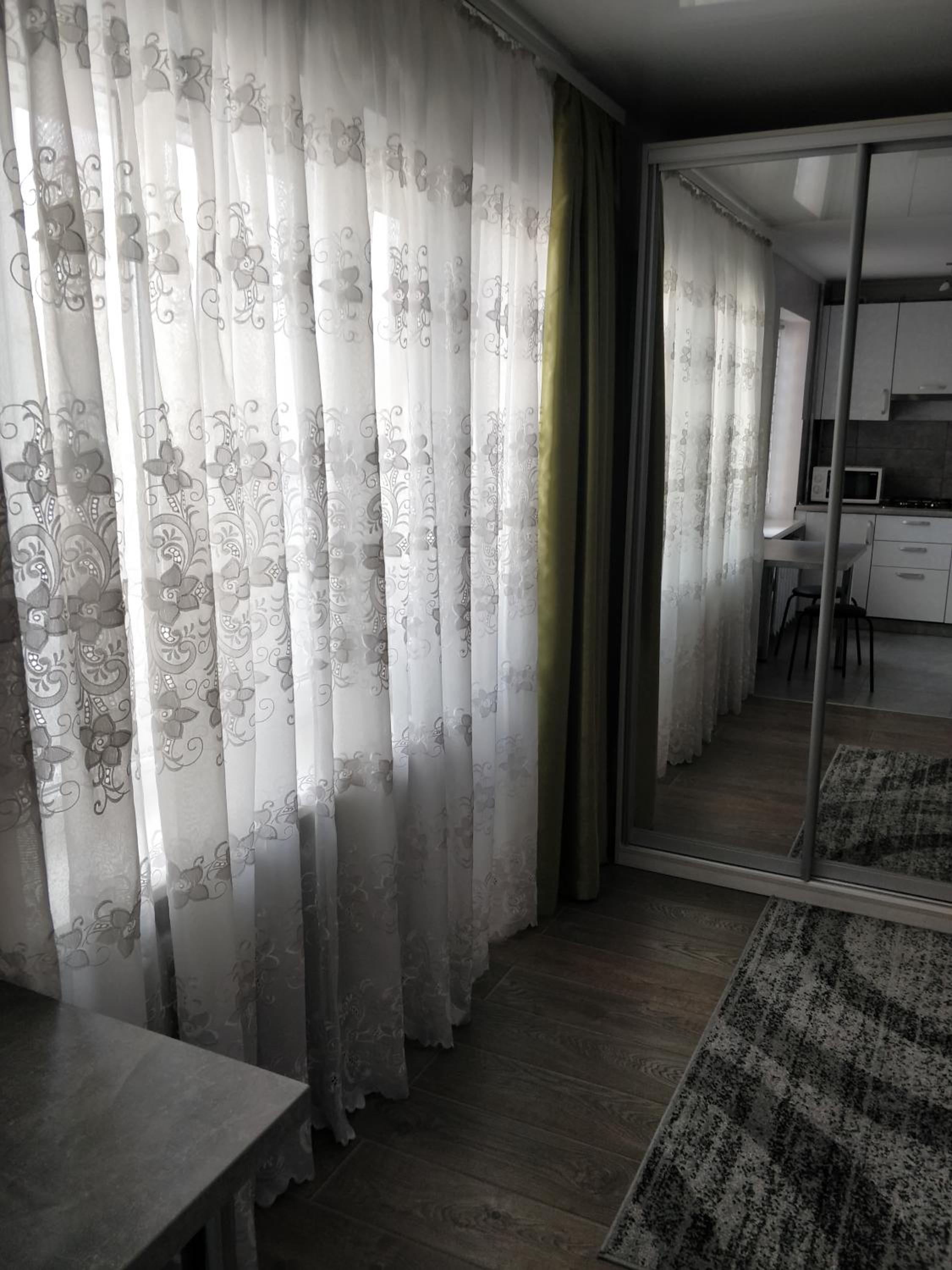 Studio with Balcony photo 1