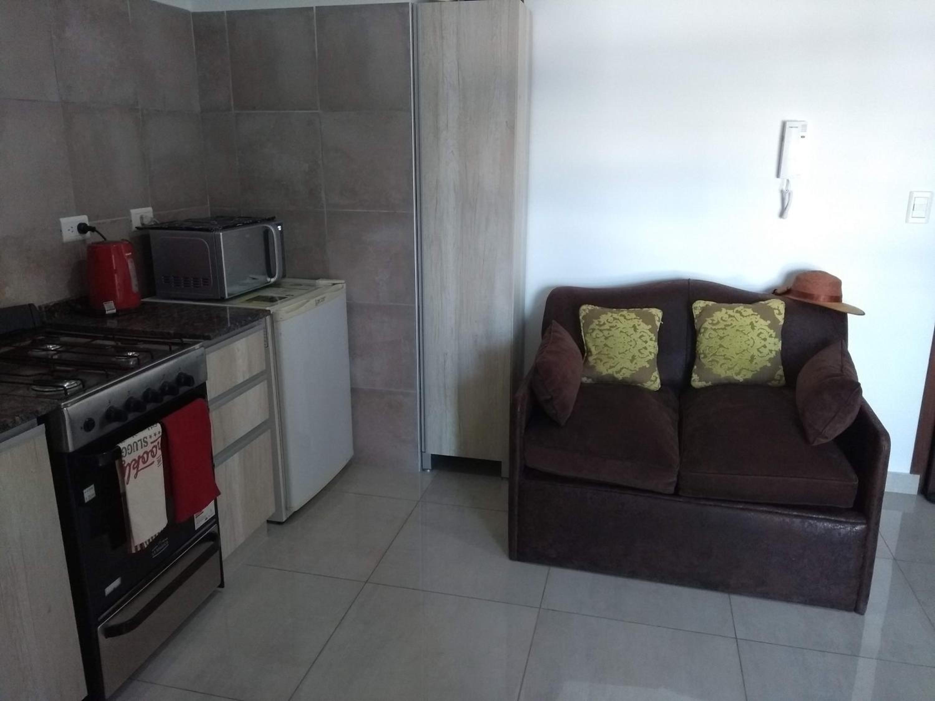 One-Bedroom Apartment photo 2