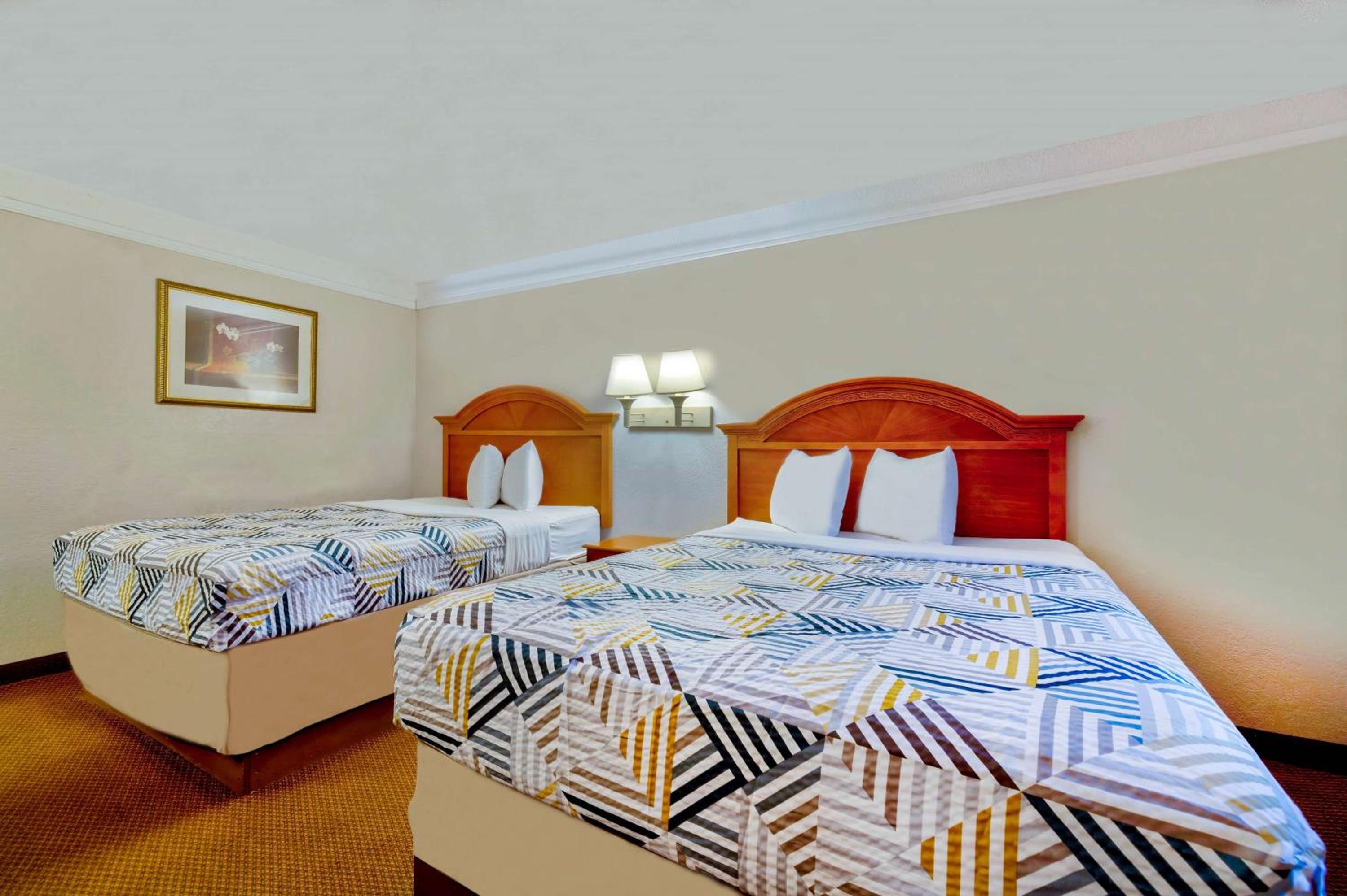 Two-Bedroom Suite - Non-Smoking