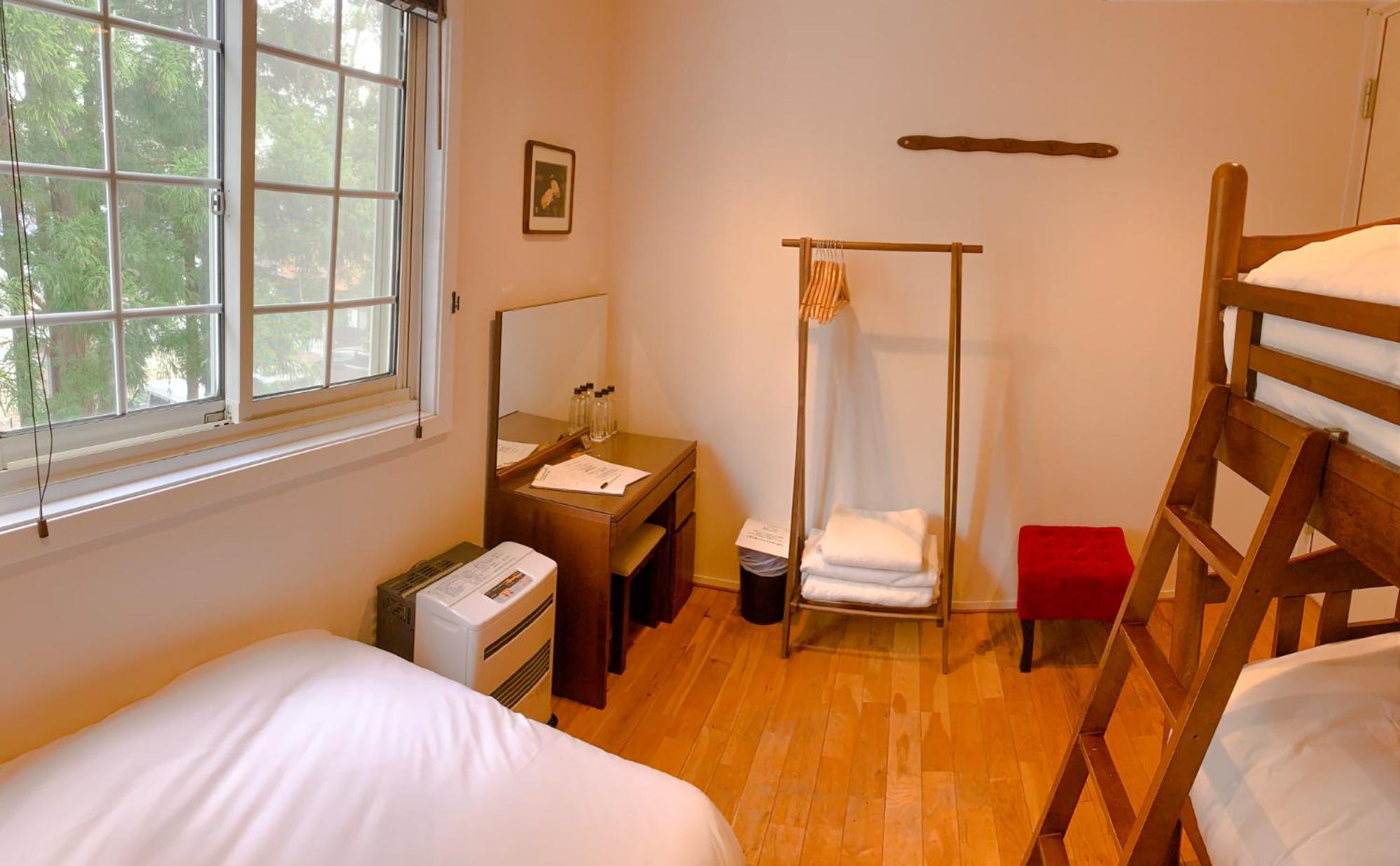 Triple Room - Photo 6