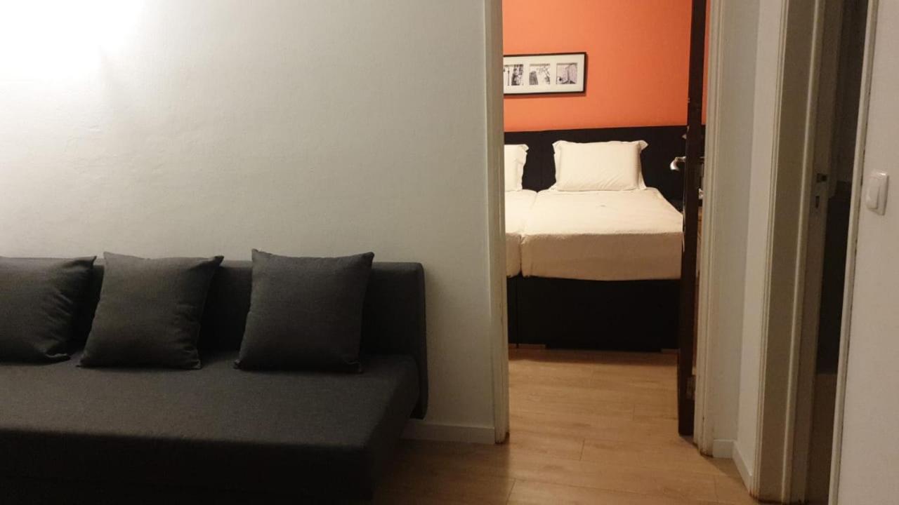 Suite (3 Adults) - Photo 3