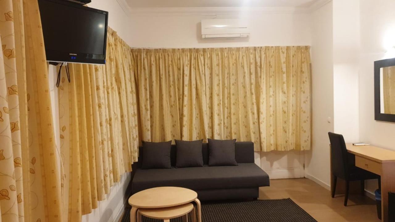 Suite (3 Adults) - Photo 12