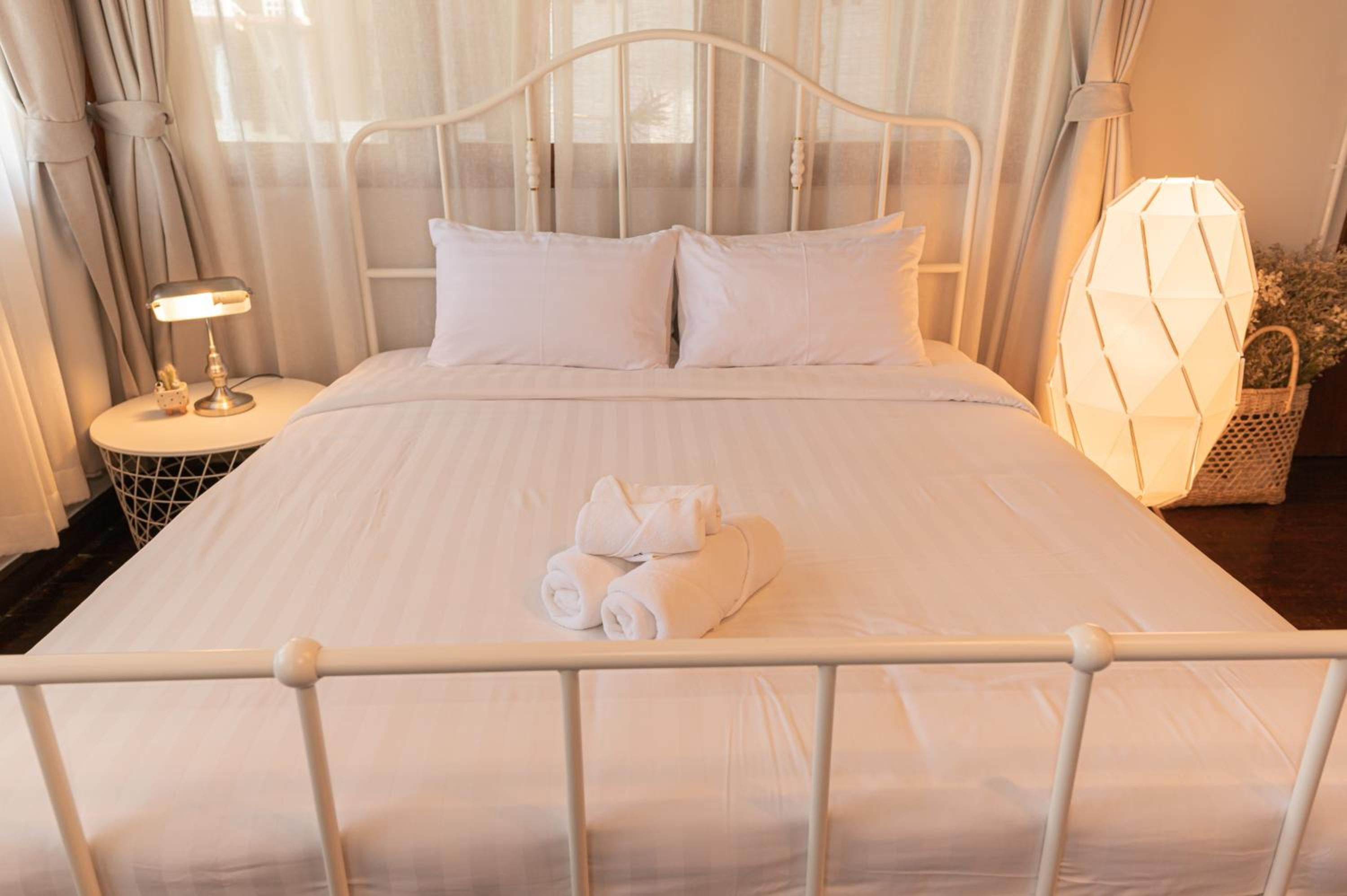 Family Suite with Balcony - Photo 3