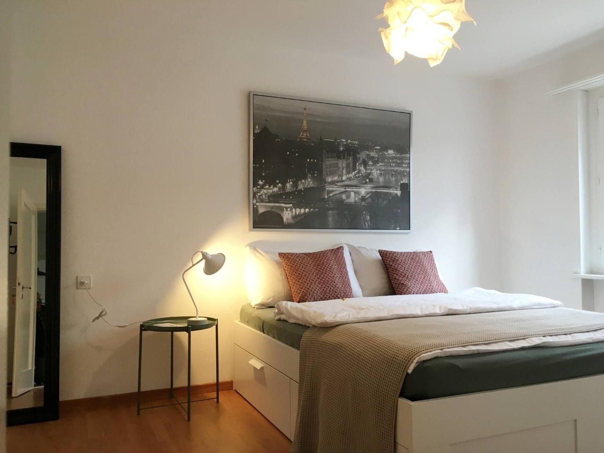 Apartment photo 1