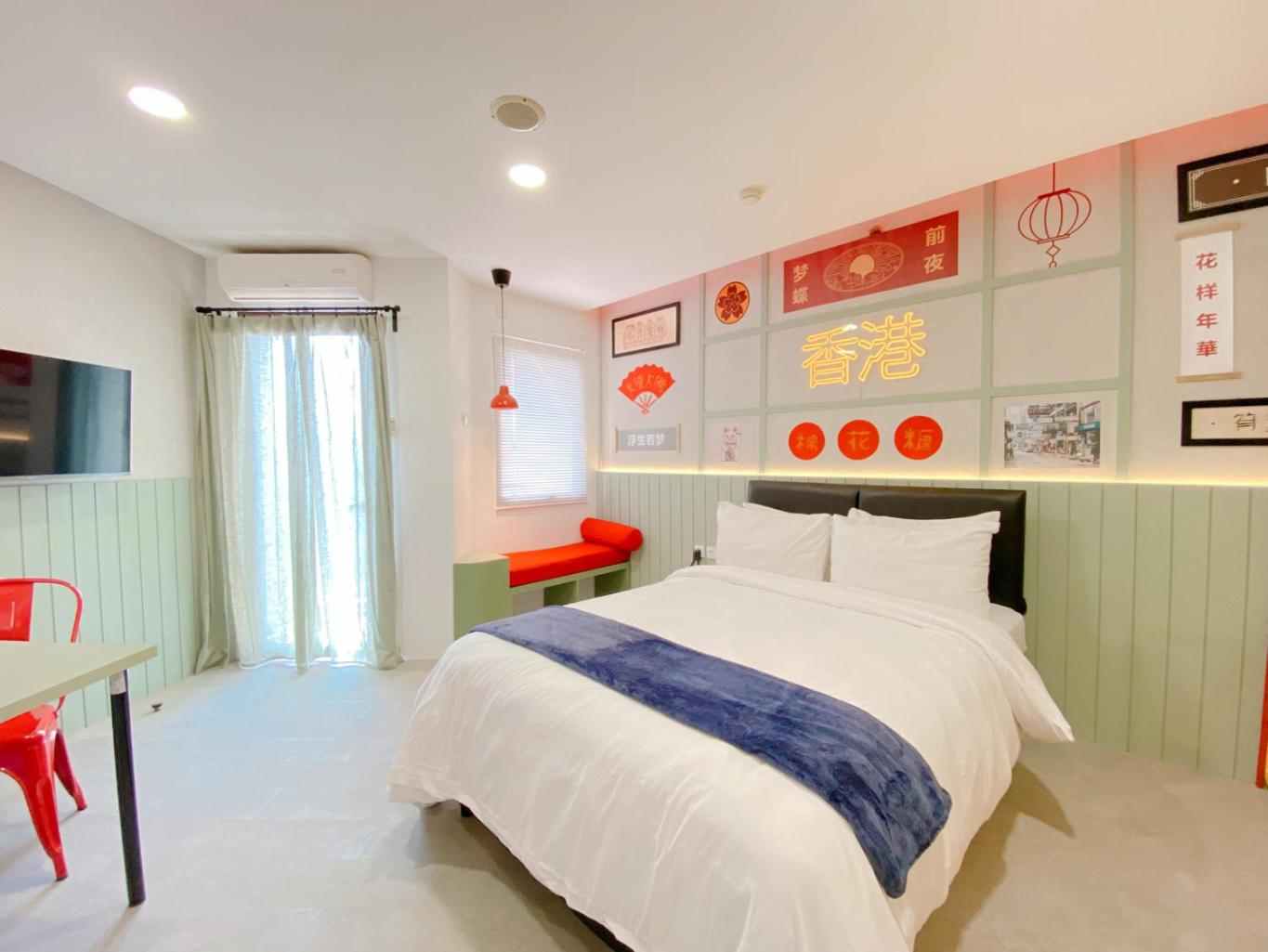 Studio Apartment - Photo 2