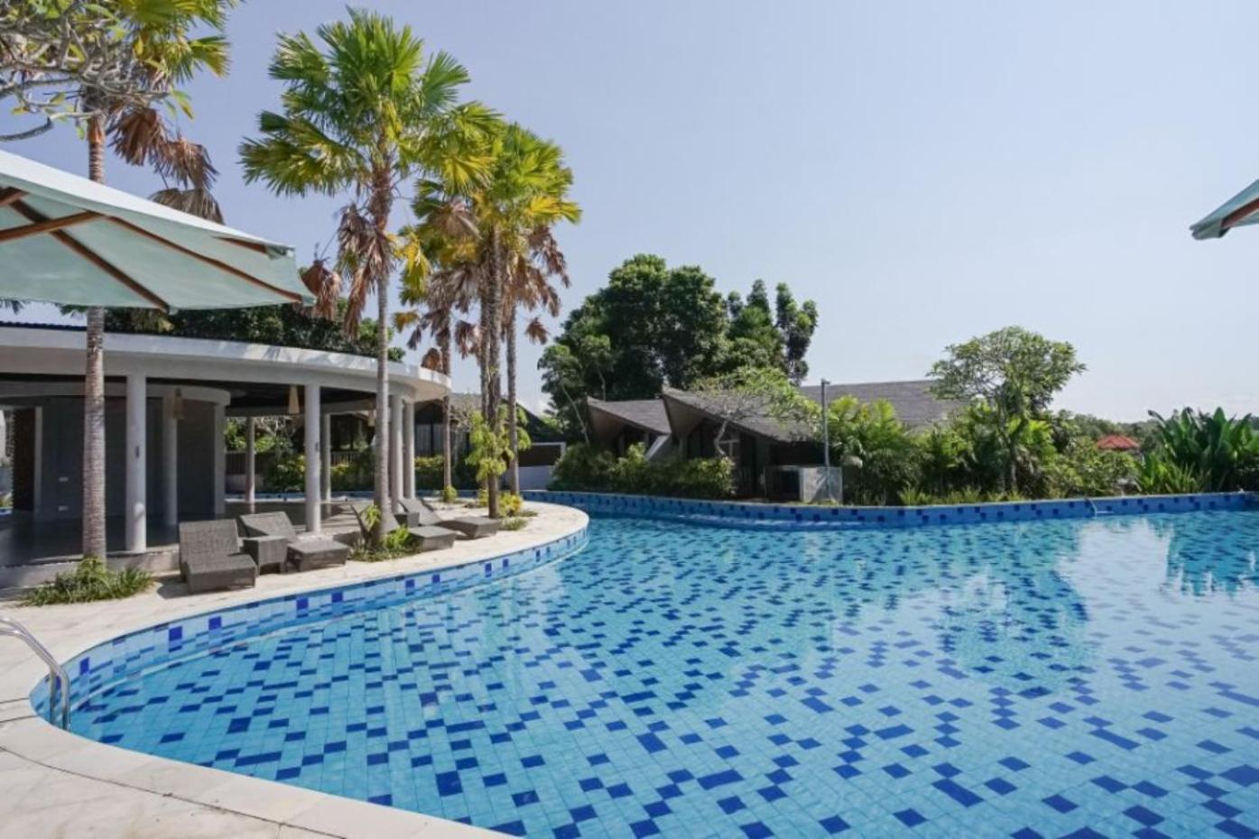 Two-Bedroom Villa - Photo 10