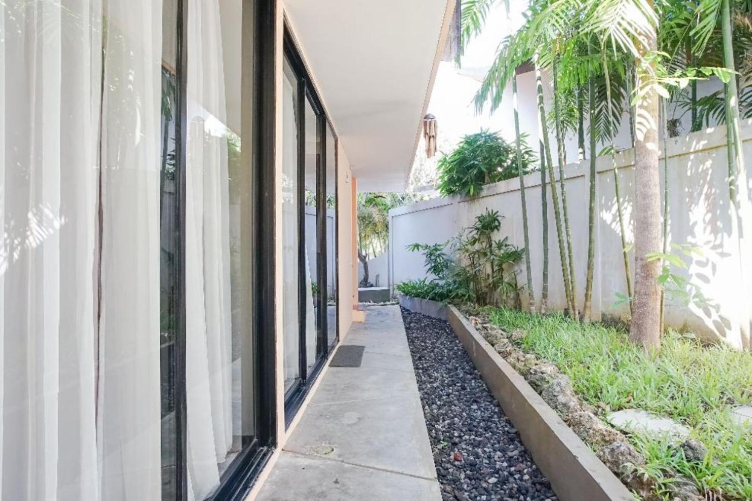 Two-Bedroom Villa - Photo 8