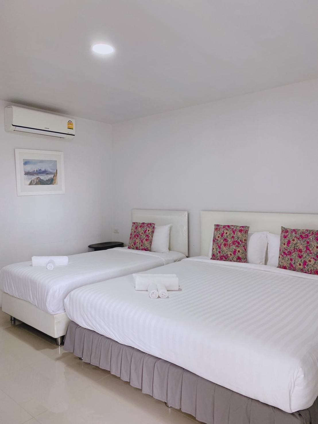Deluxe Triple Room - Photo 2