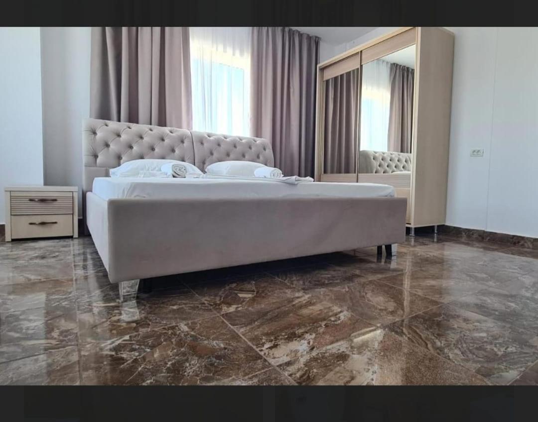 Standard Double Room - Photo 1