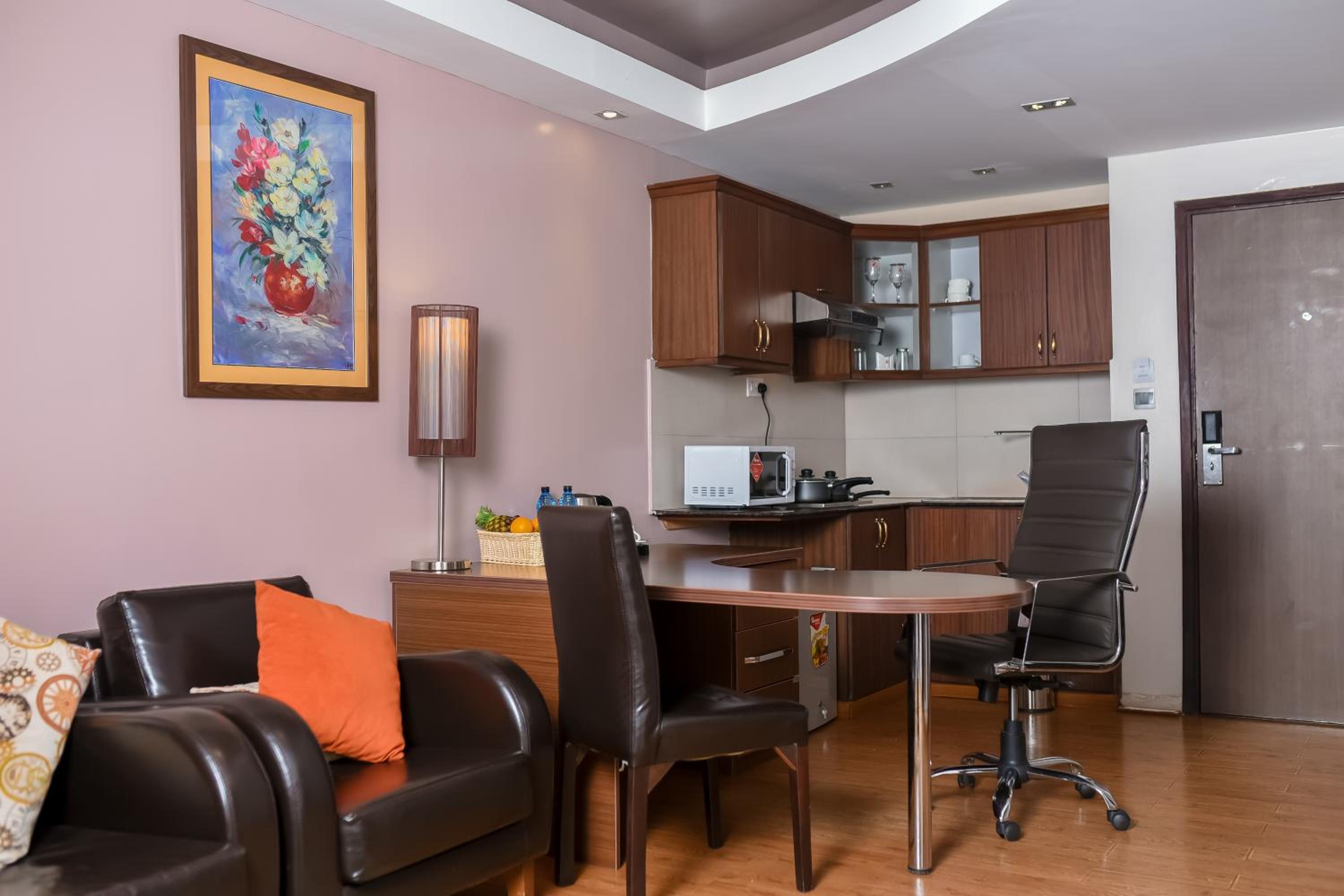 Executive Suite