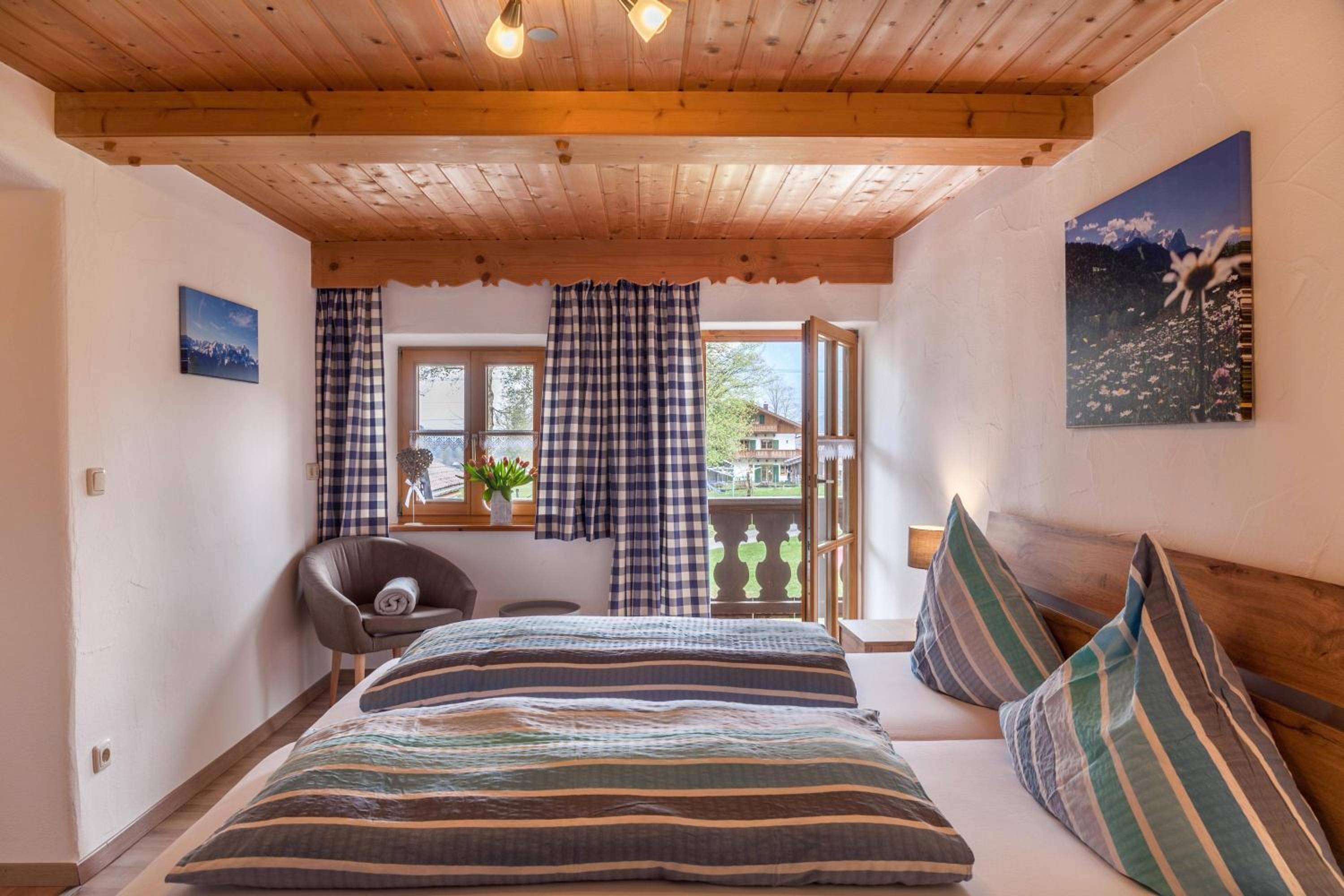 Superior One-Bedroom Apartment with Balcony photo 1