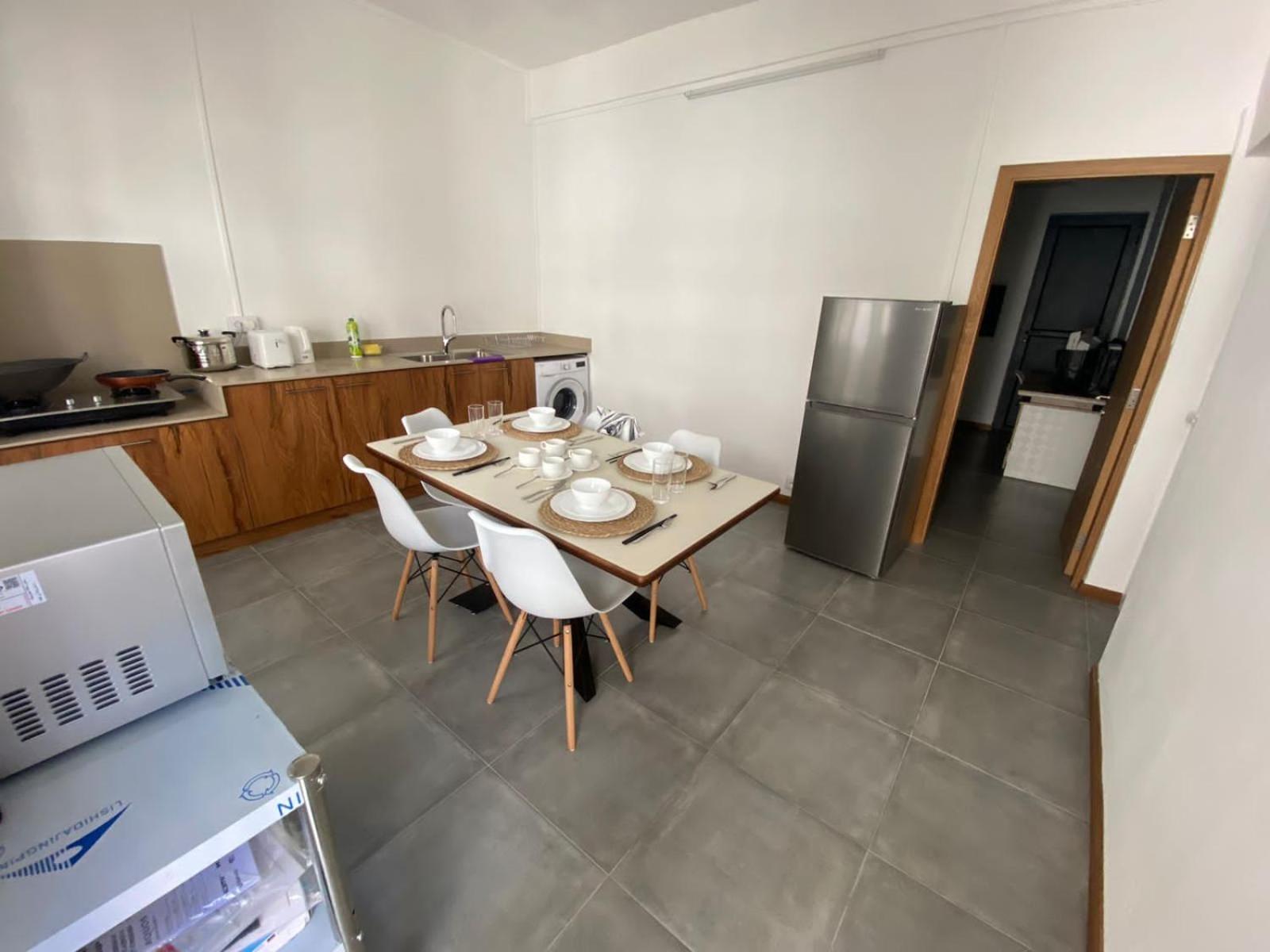 One-Bedroom Apartment - Photo 4
