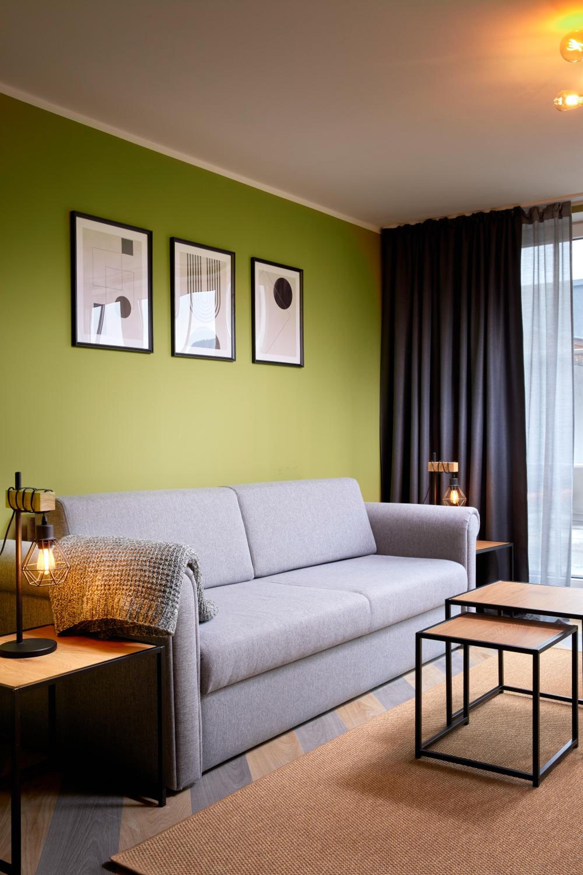 Junior Suite with Balcony - Photo 5