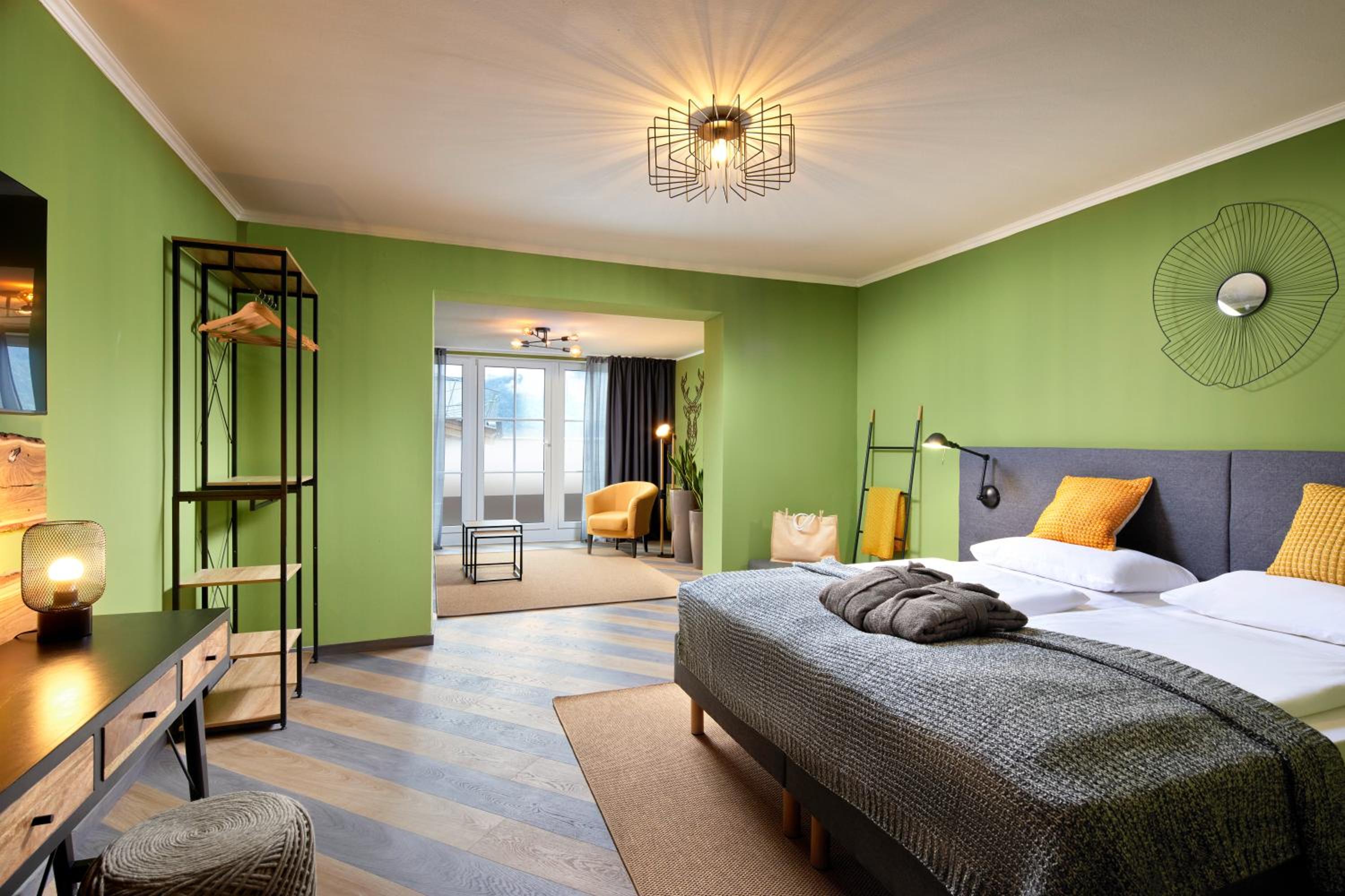 Suite with Balcony - Photo 1