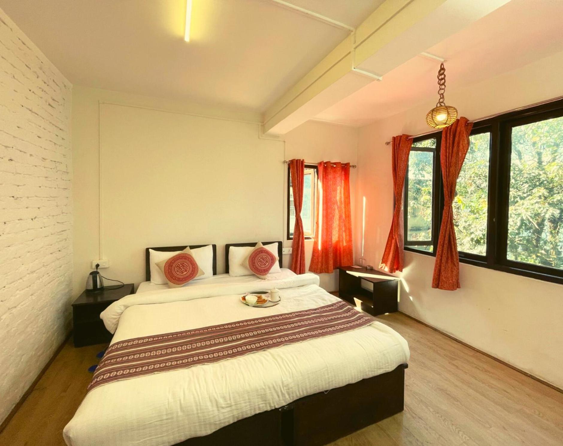 Double or Twin Room photo 1