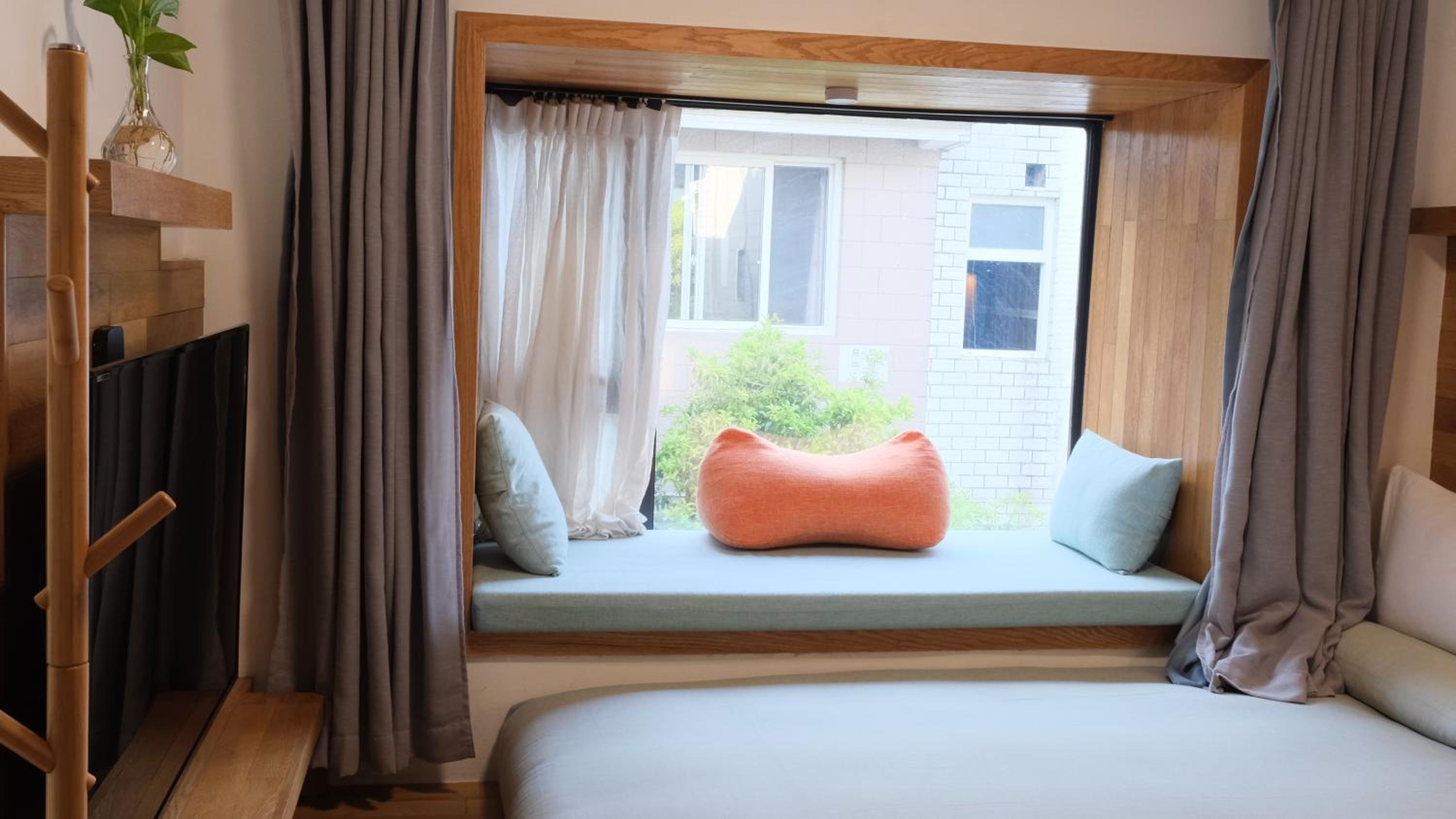 Standard Queen Room - Photo 1