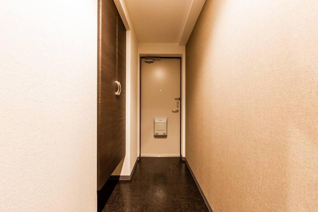 One-Bedroom Apartment - Photo 9