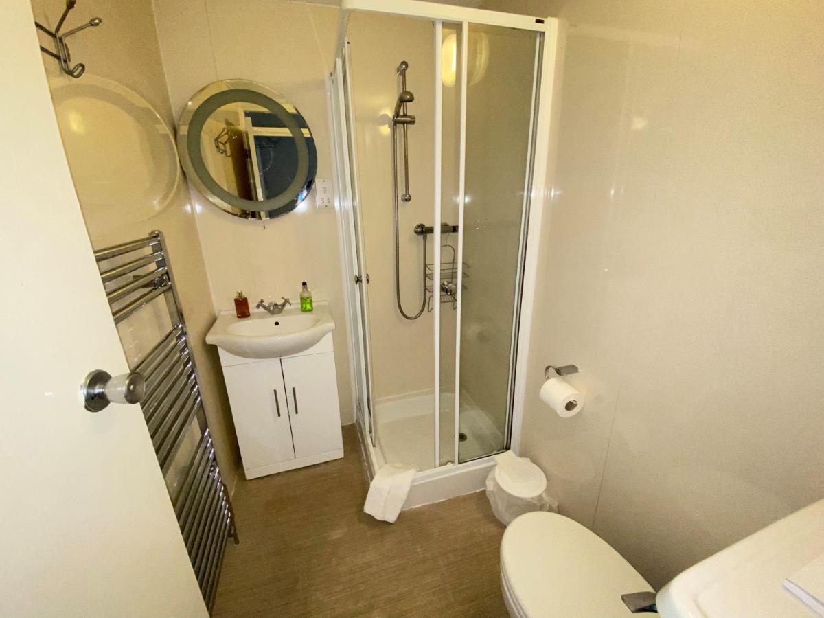 Twin Room with Sea View photo 3