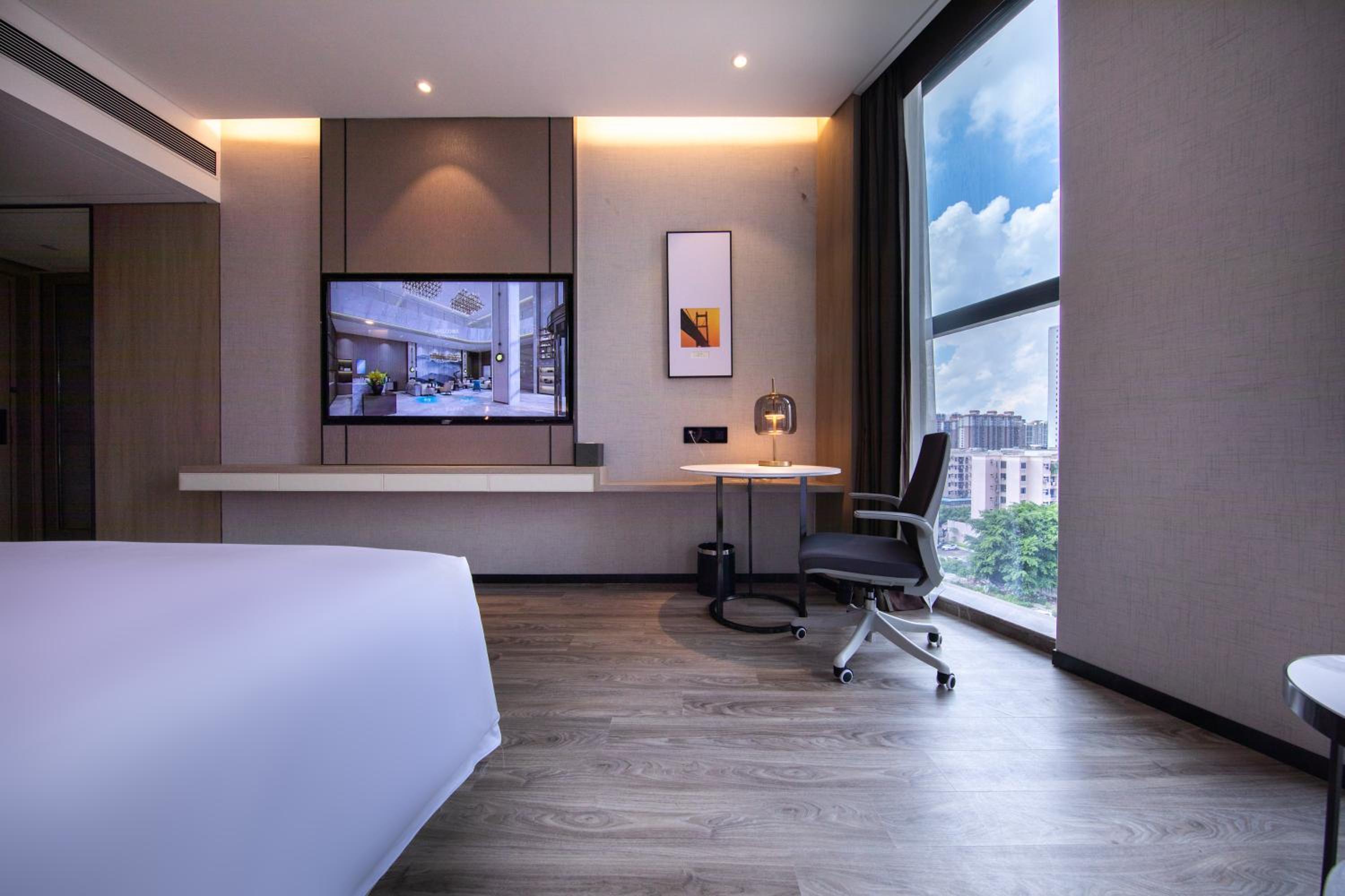 Premium King Room - Non-Smoking